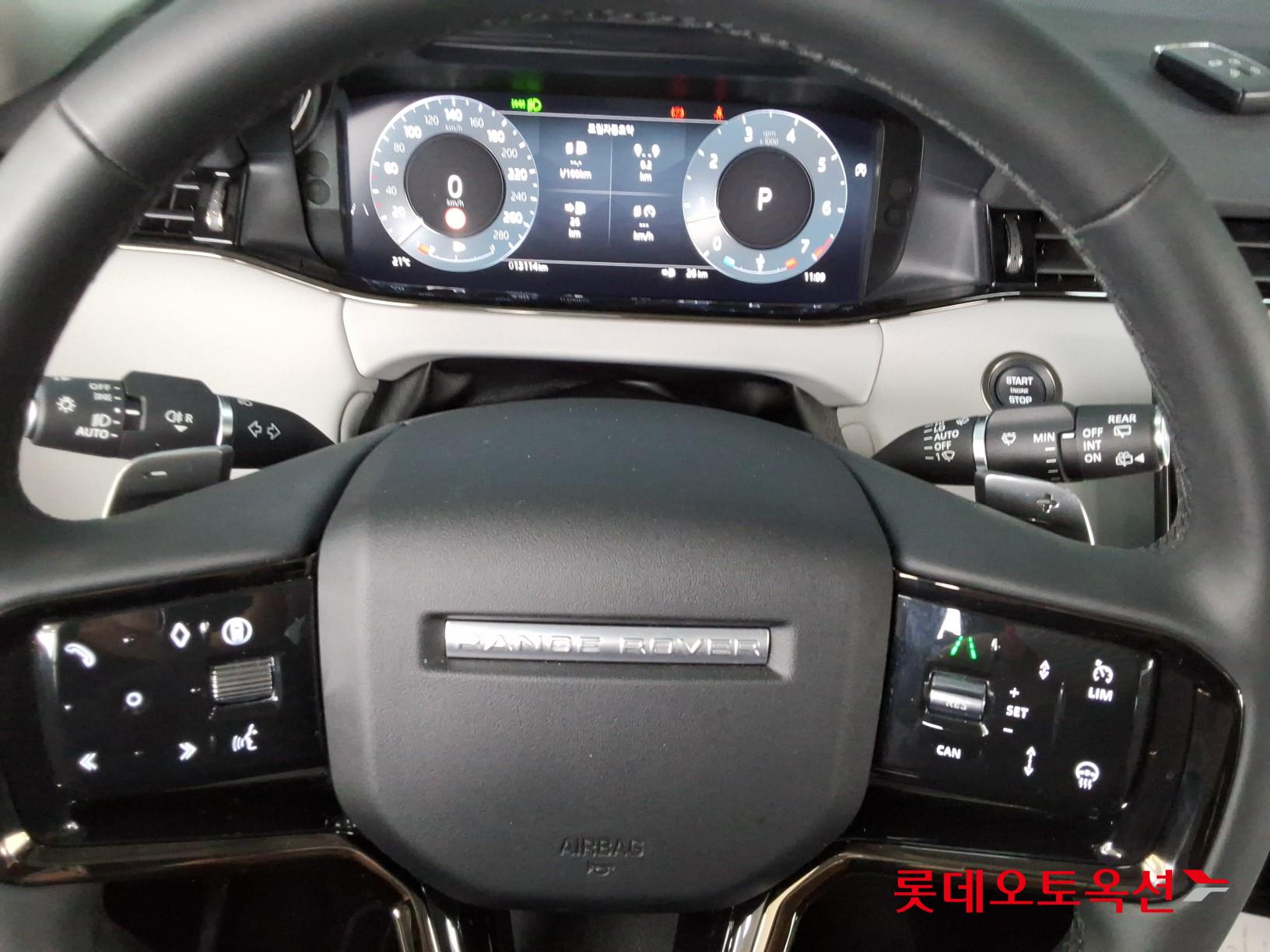 2025 - land rover range rover