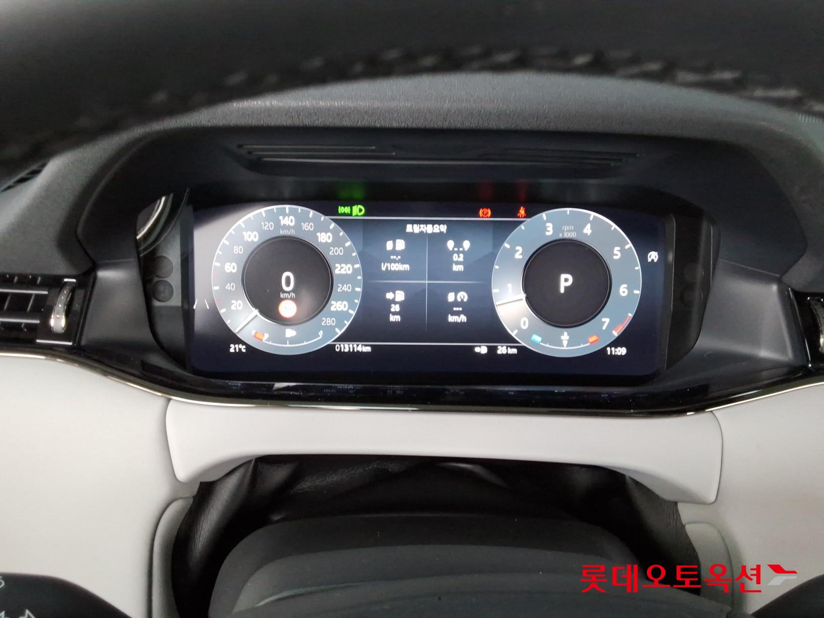 2025 - land rover range rover