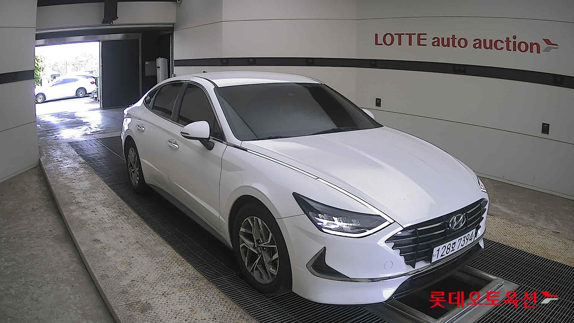 Hyundai Sonata - 6