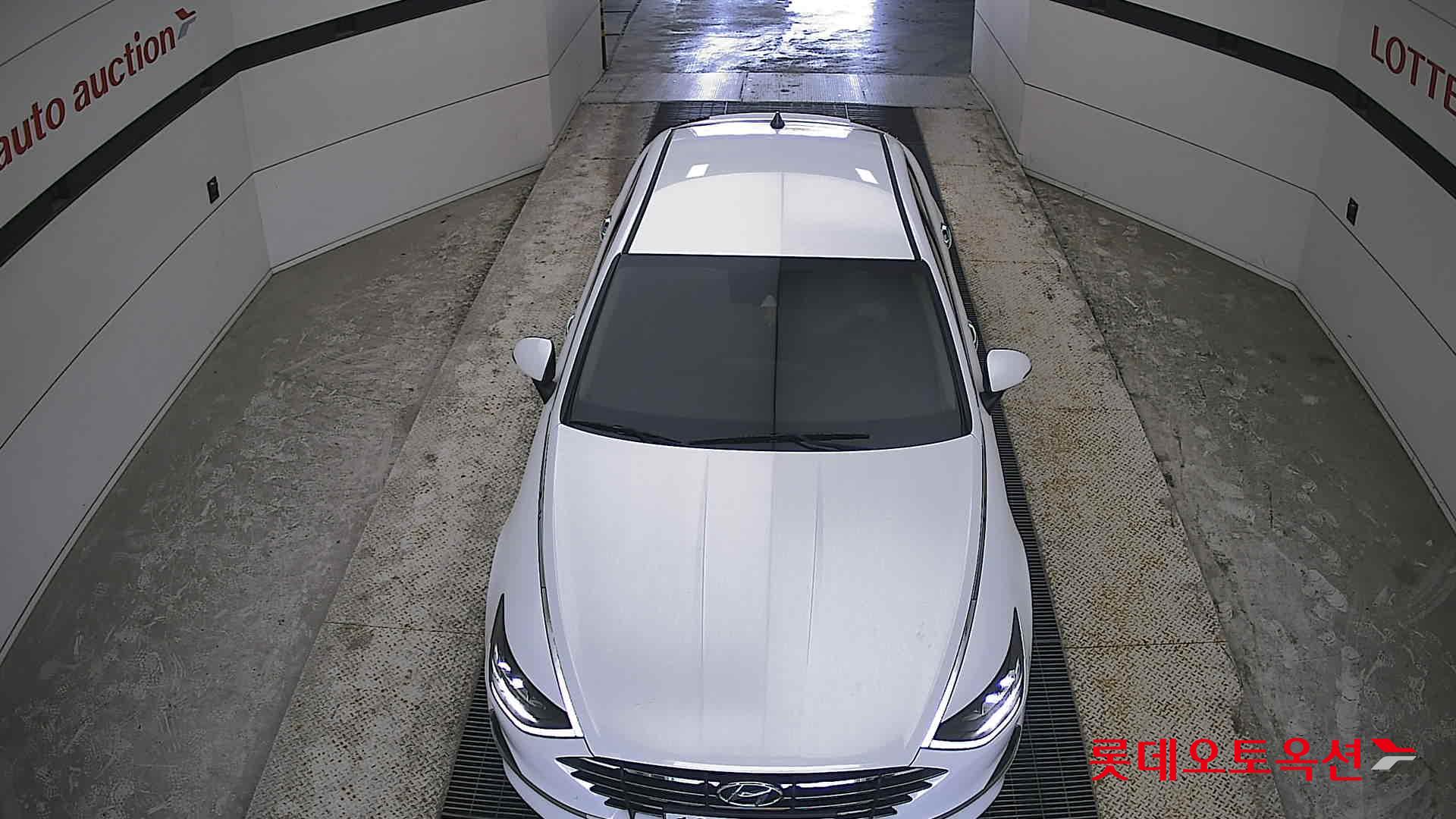 Hyundai Sonata - 7