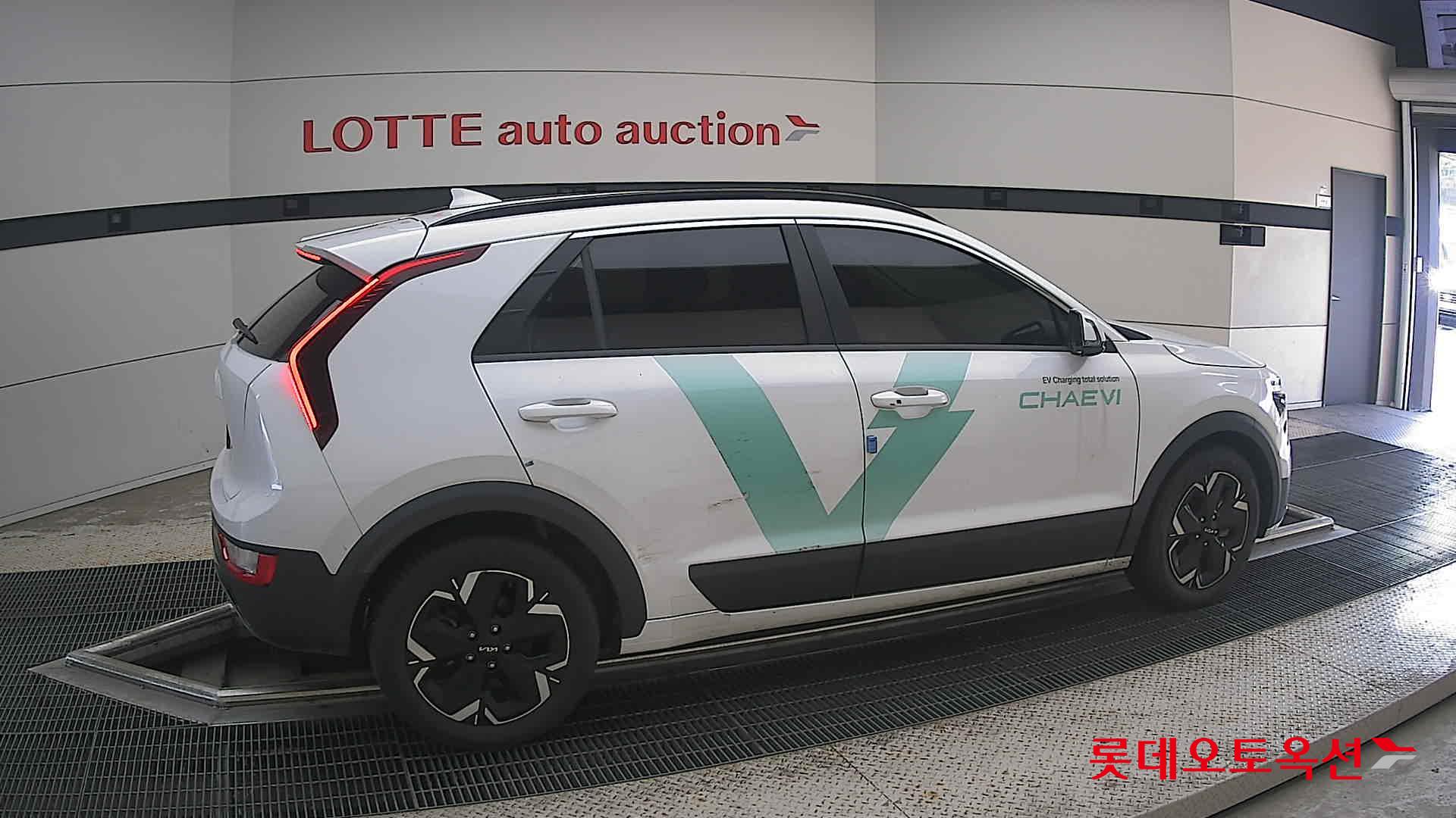 2023 - kia niro