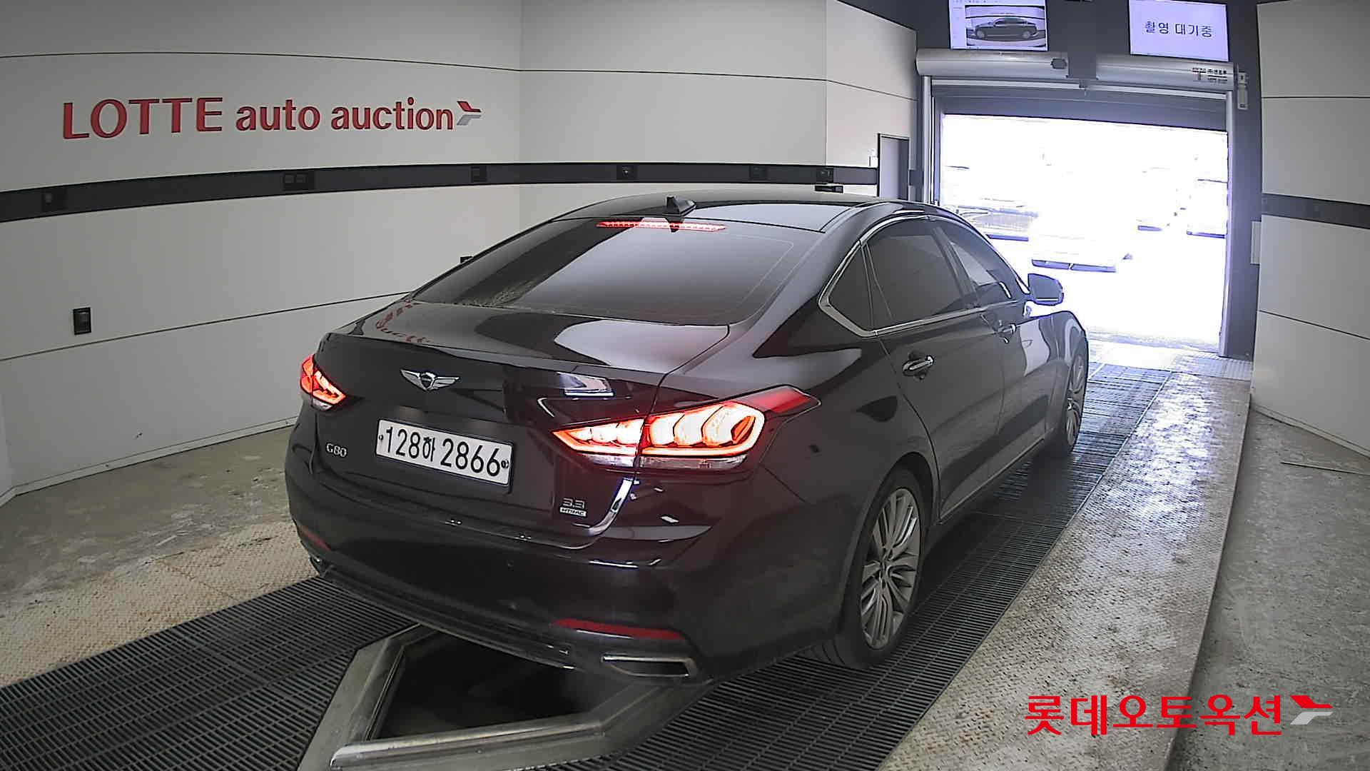 Genesis G80 - 18