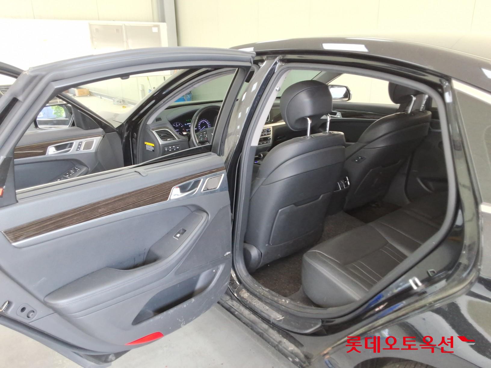 Genesis G80 - 37