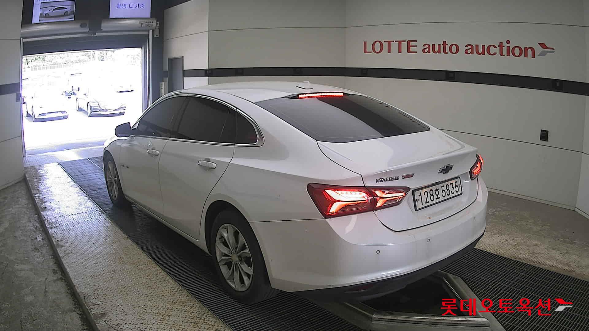 Gm Korea Malibu - 4