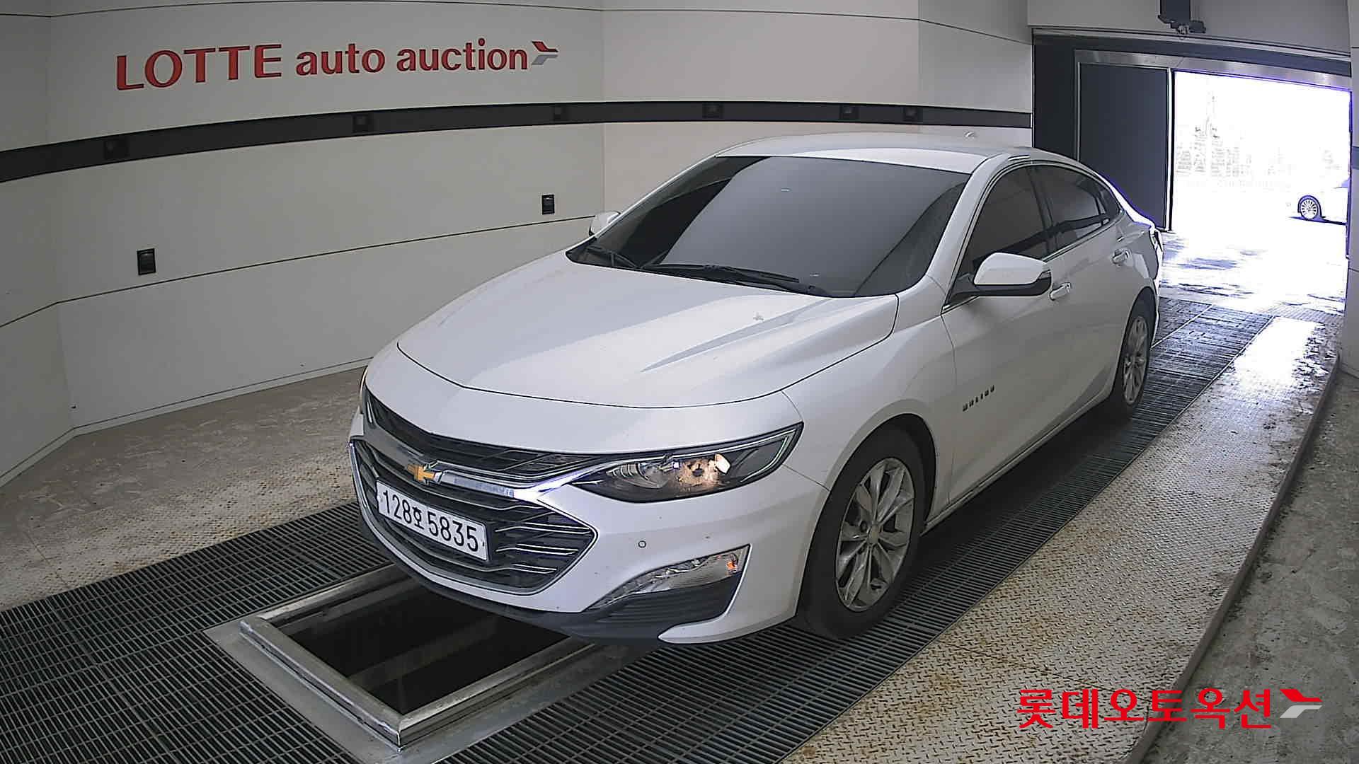 Gm Korea Malibu - 3