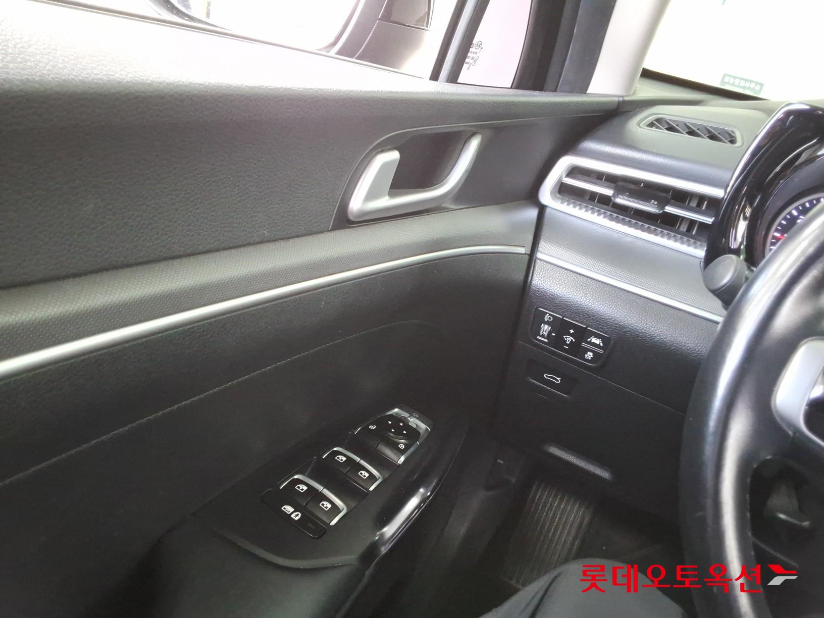 Kia K5 - 29