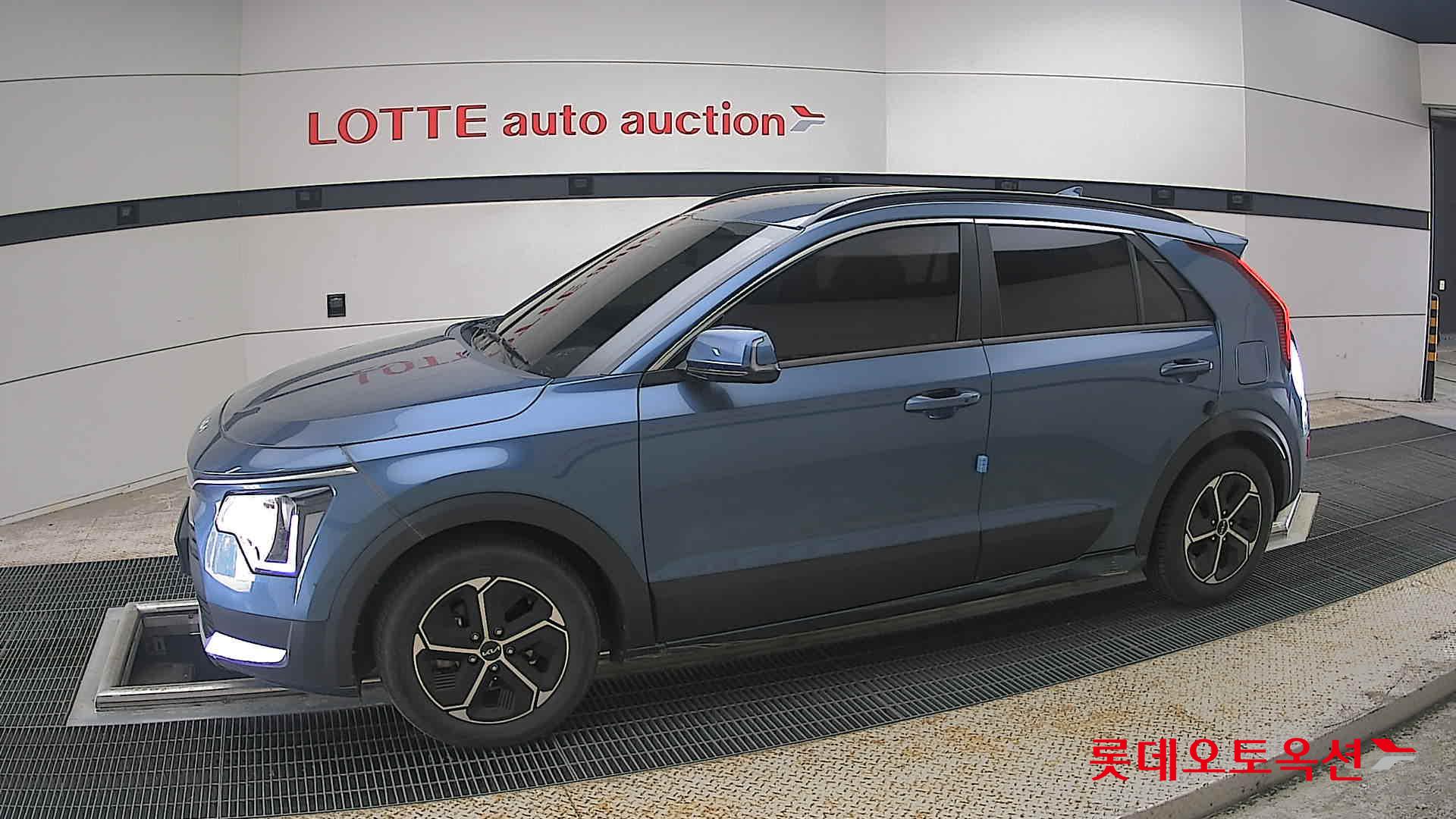 Kia Niro - 12