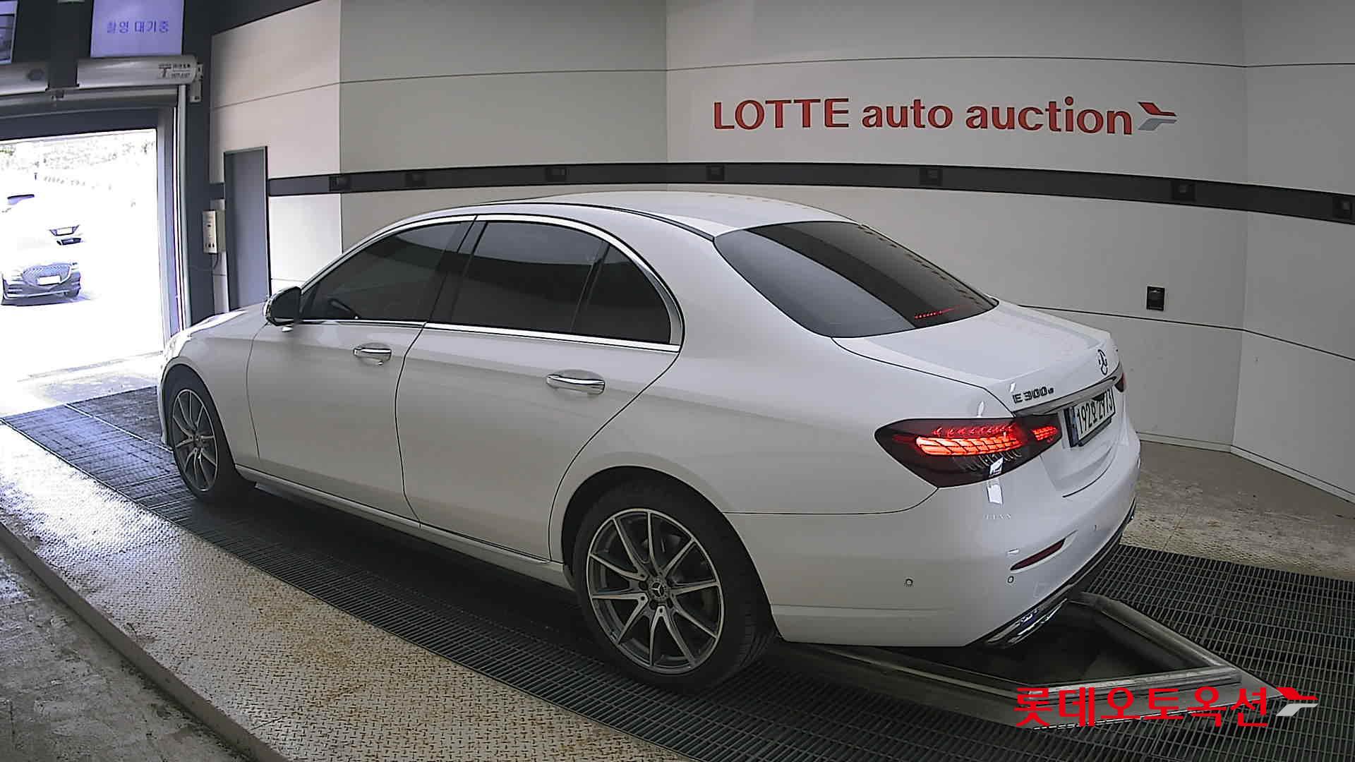 Mercedes-Benz Other - 15