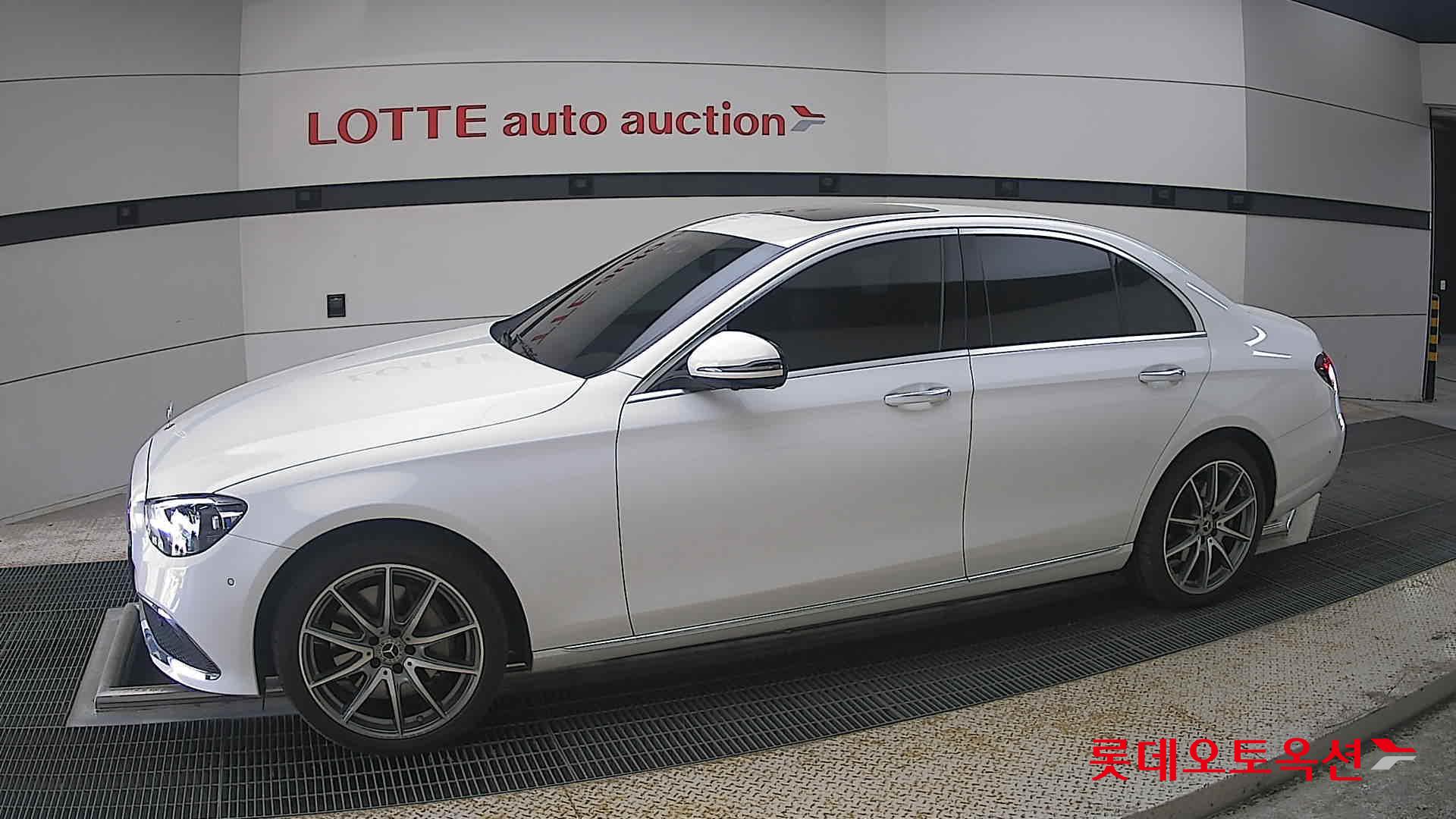 Mercedes-Benz Other - 12