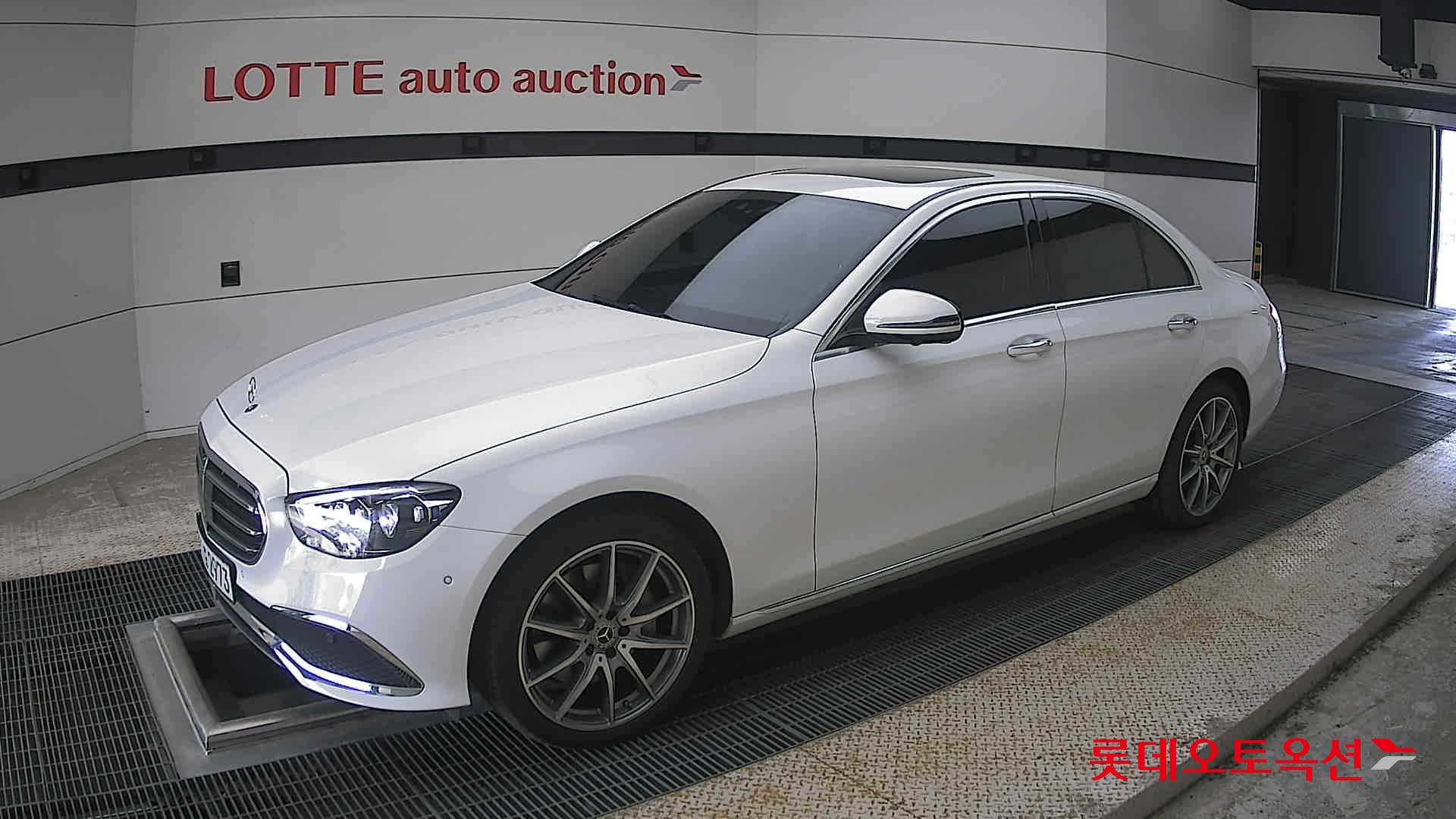 Mercedes-Benz Other - 11