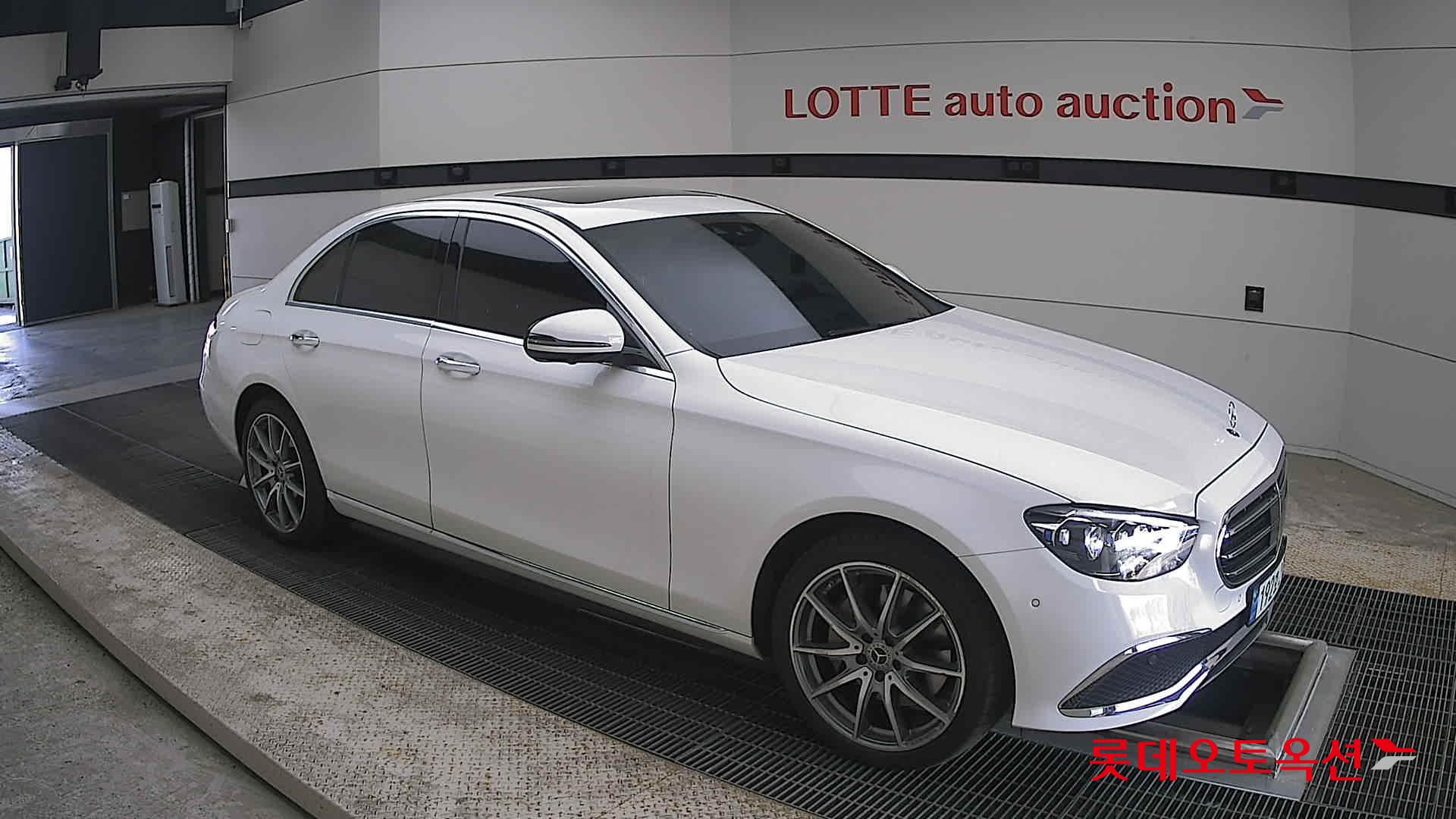 Mercedes-Benz Other - 23
