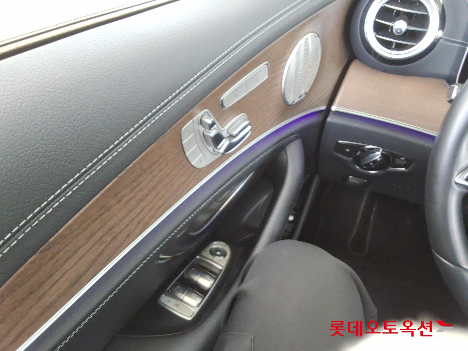 Mercedes-Benz Other - 29