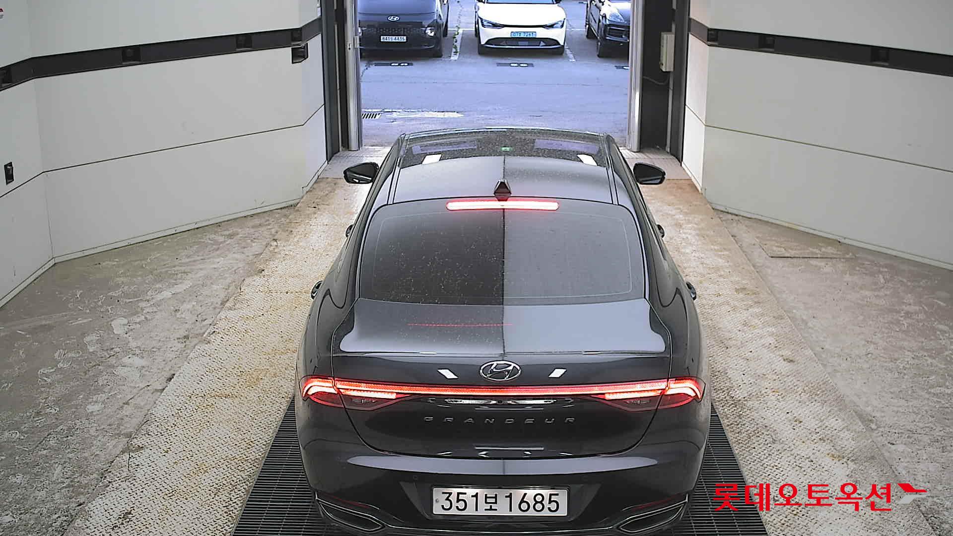 Hyundai Grandeur - 17