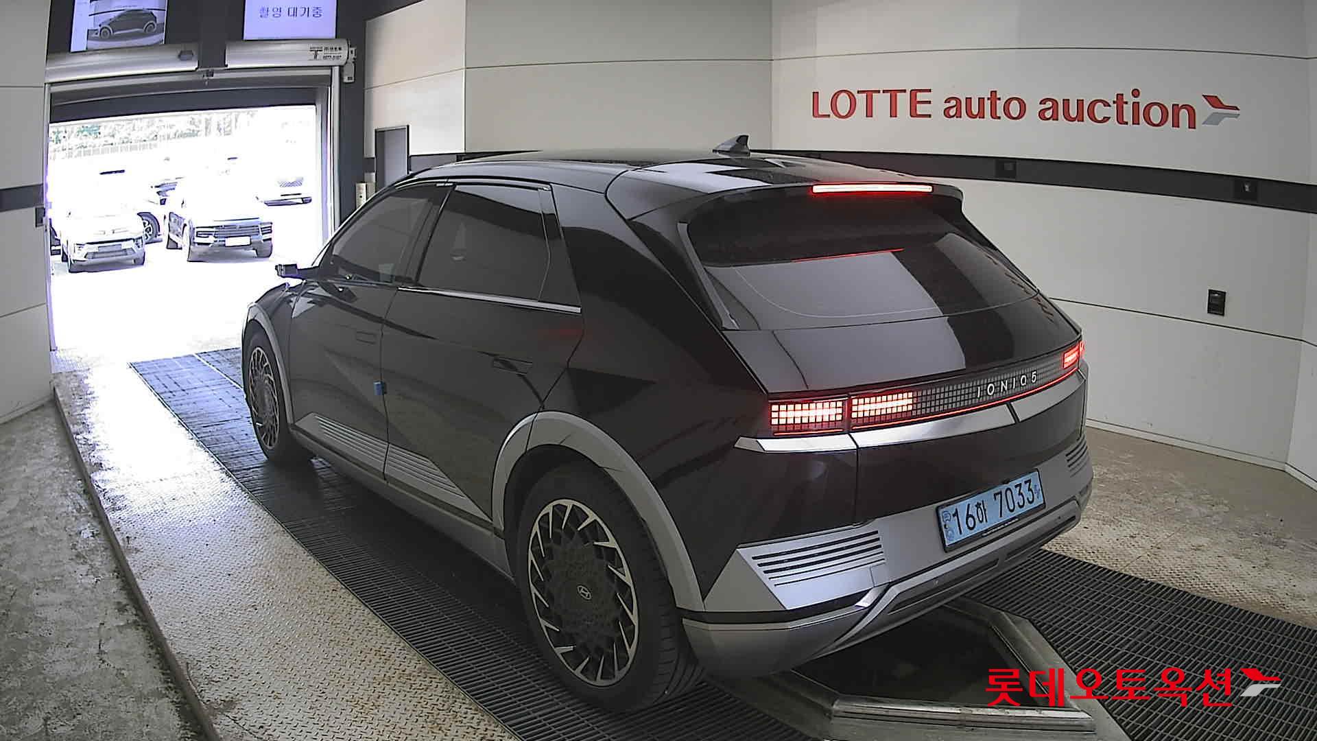 Hyundai Ioniq 5 - 4