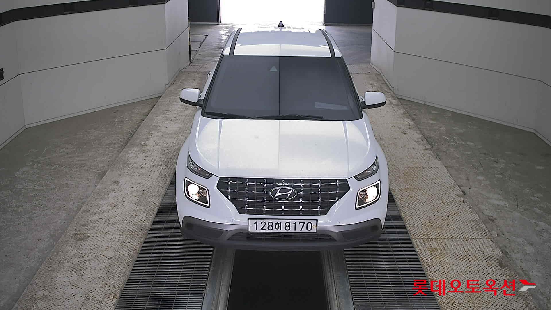 Hyundai Venue
