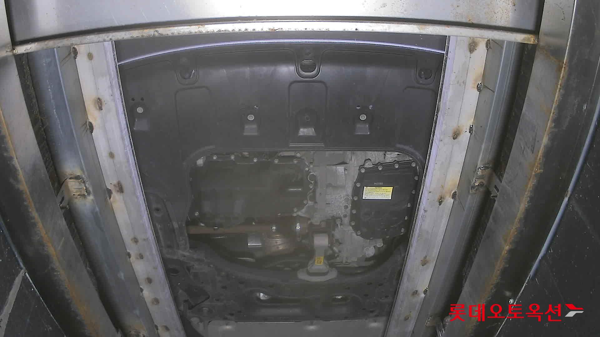 Hyundai Elantra - 8