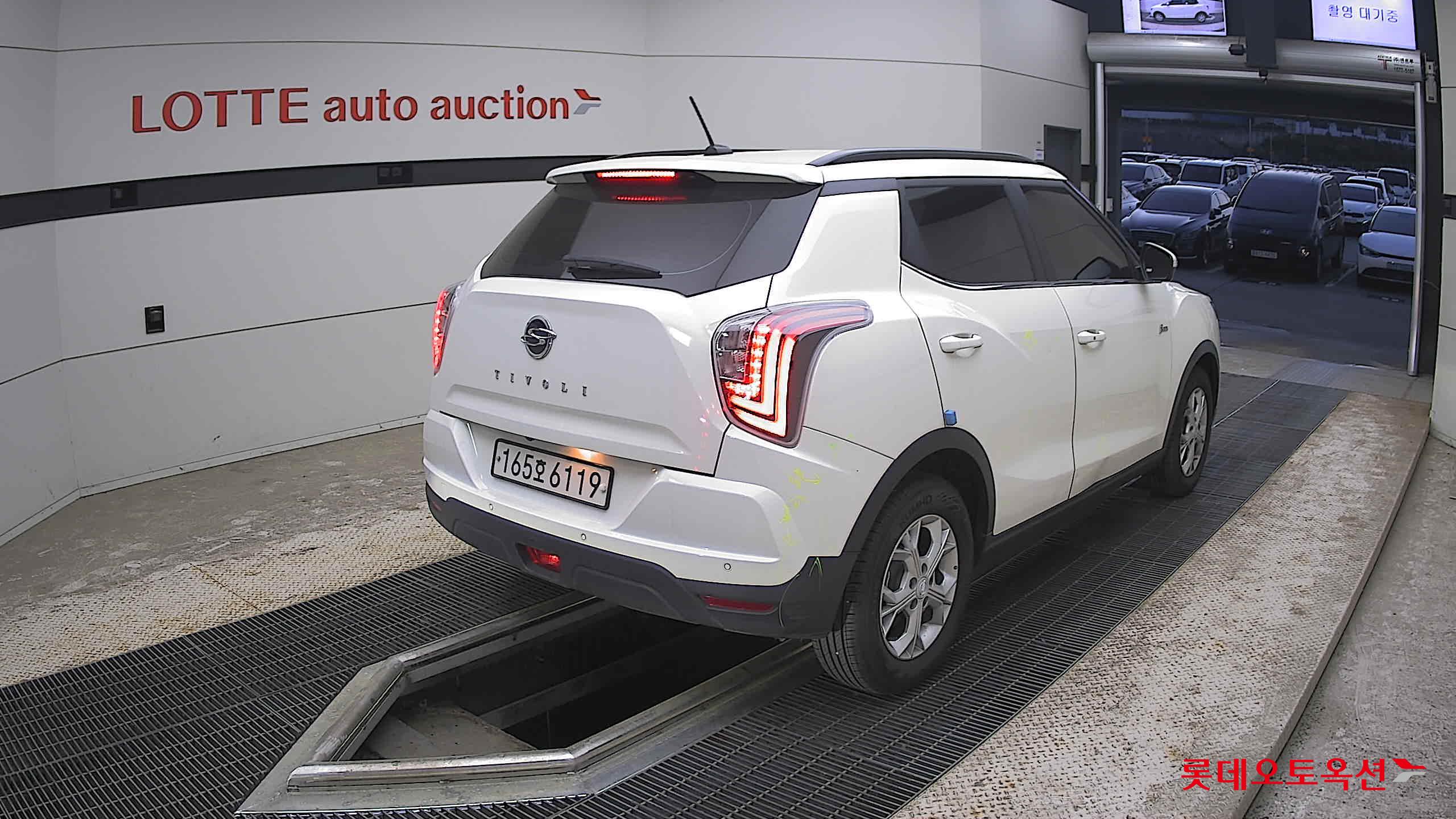 KG Mobility Tivoli - 5