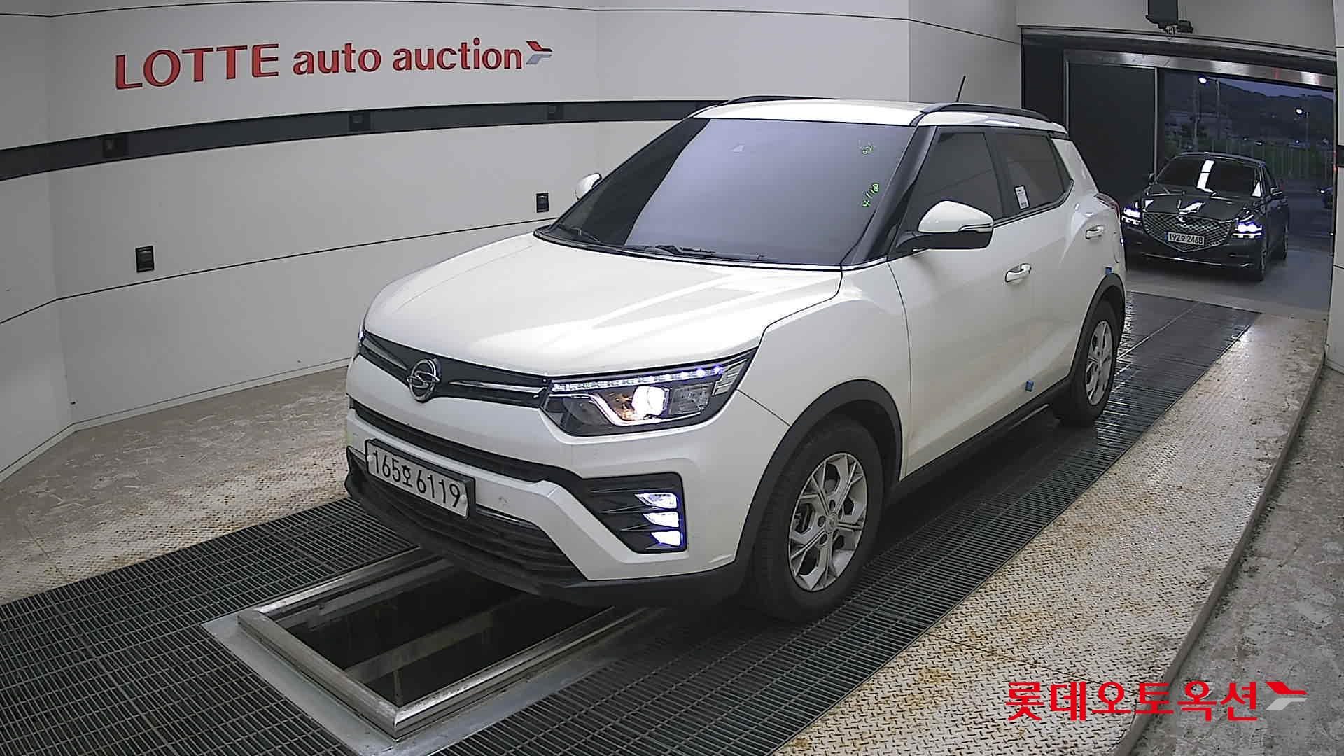 KG Mobility Tivoli - 3