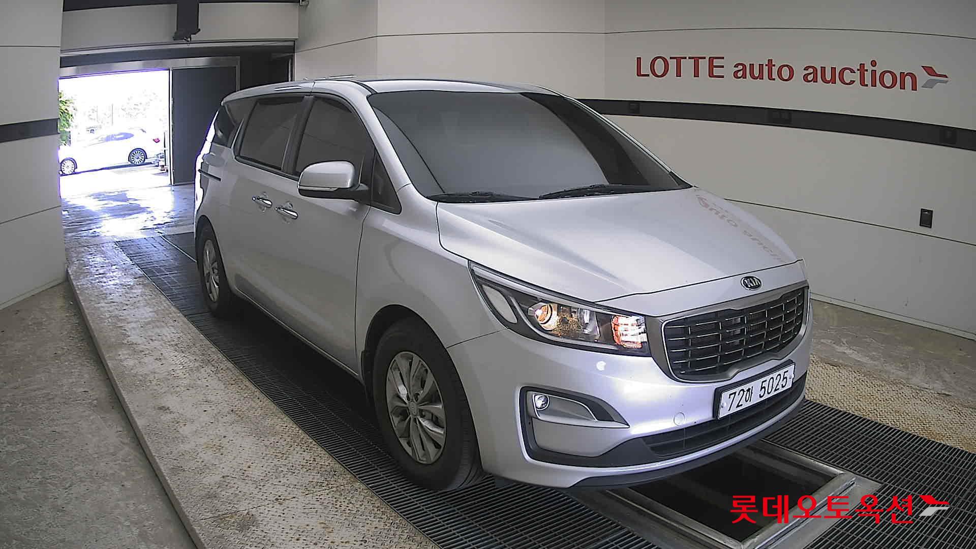 기아자동차 뉴 카니발 - 6