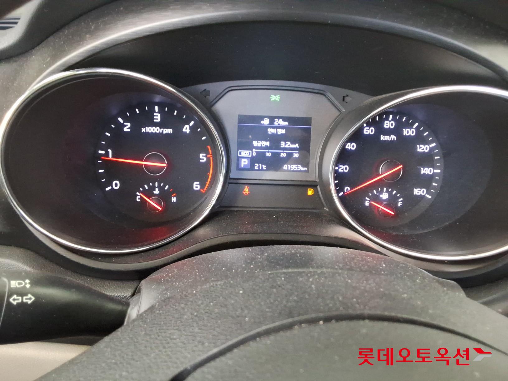 기아자동차 뉴 카니발 - 35
