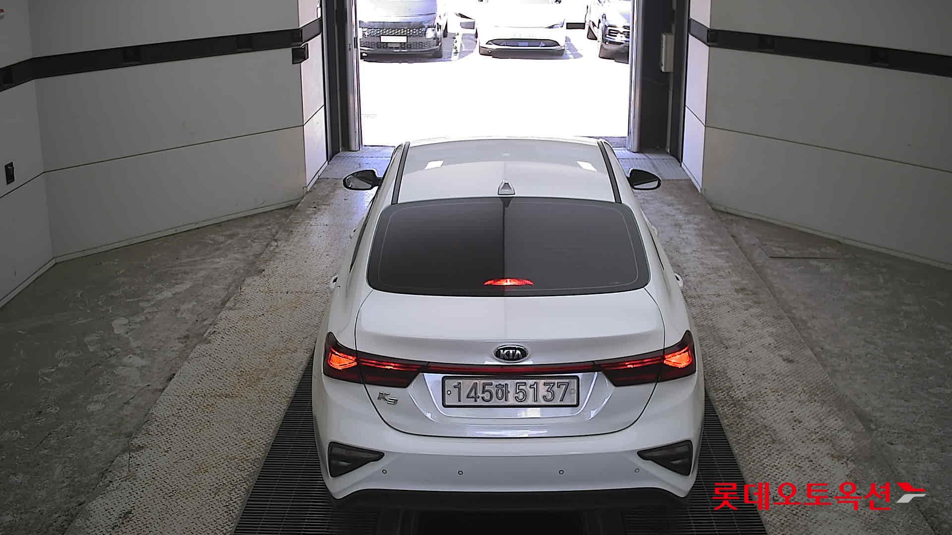 Kia K3 - 17