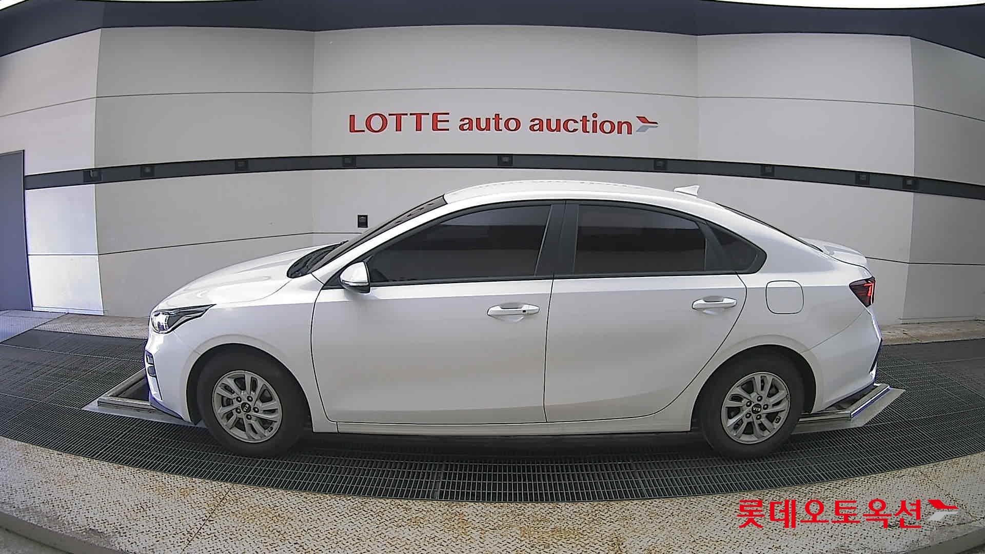 Kia K3 - 13
