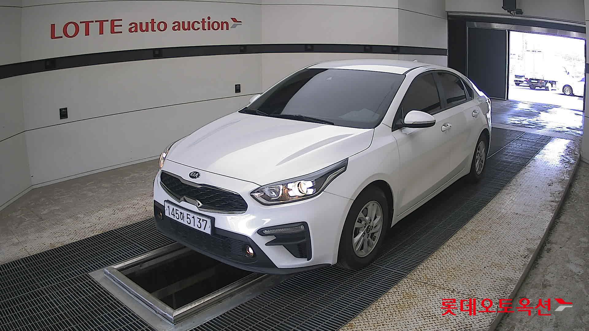 Kia K3 - 3
