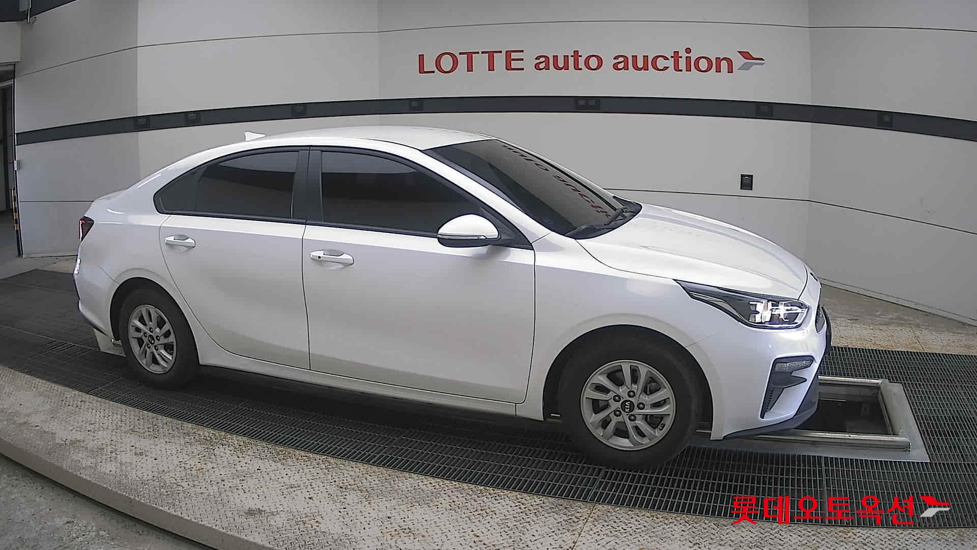 Kia K3 - 22
