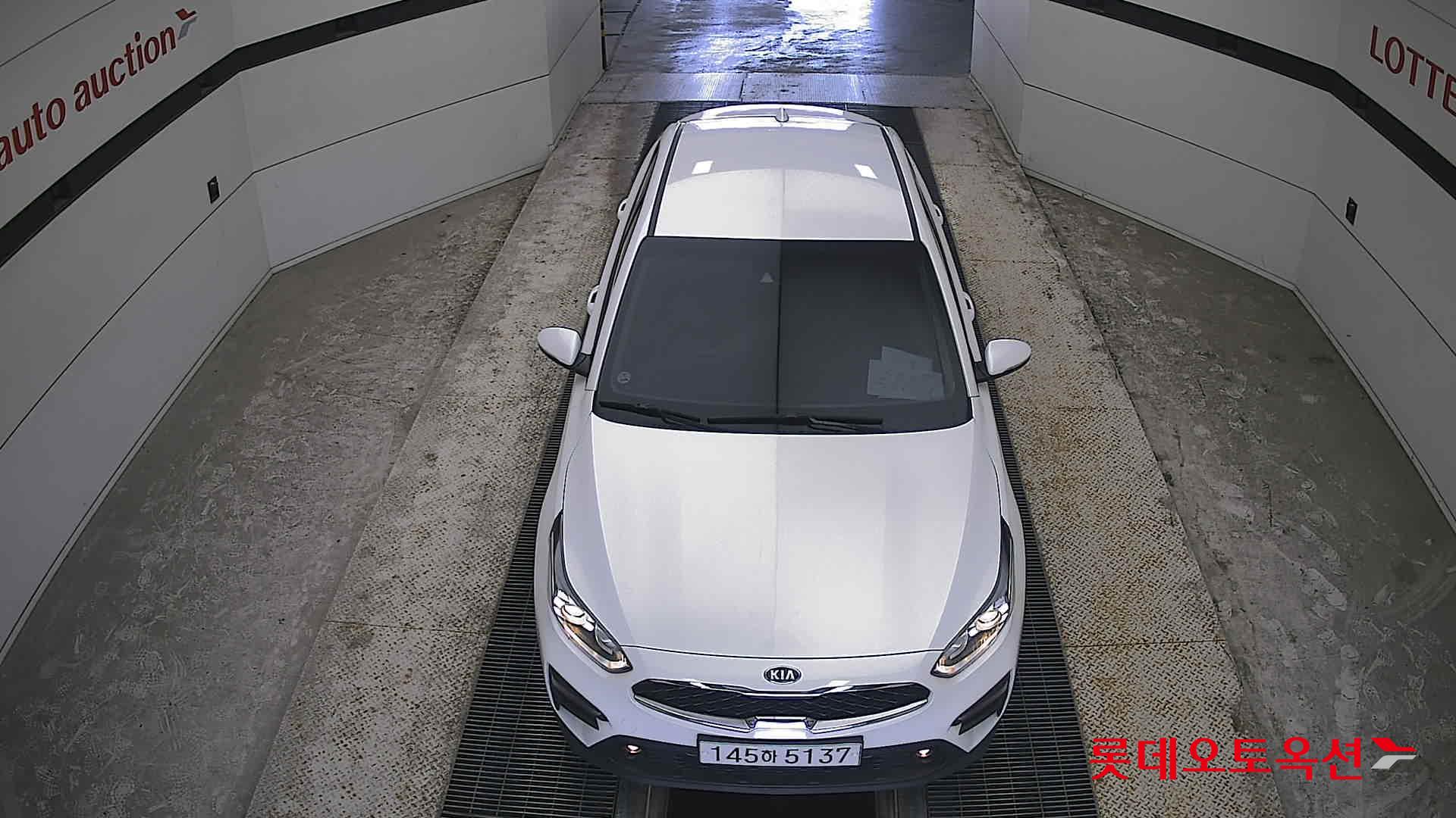 Kia K3 - 7