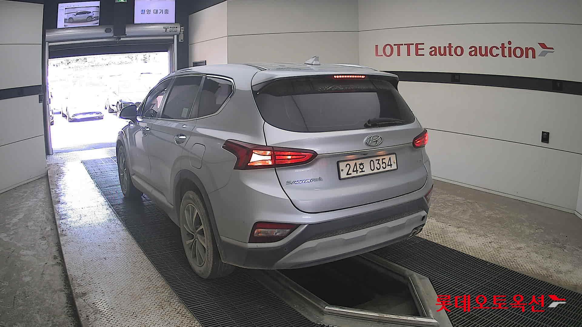 Hyundai Santa Fe - 16