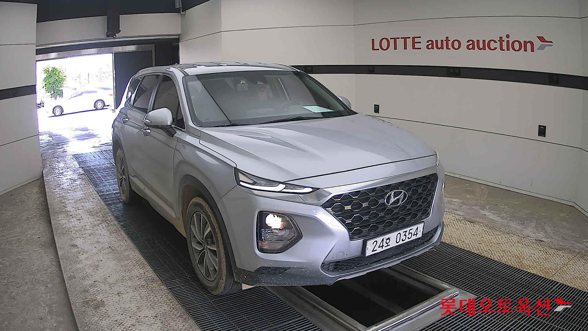 Hyundai Santa Fe - 24
