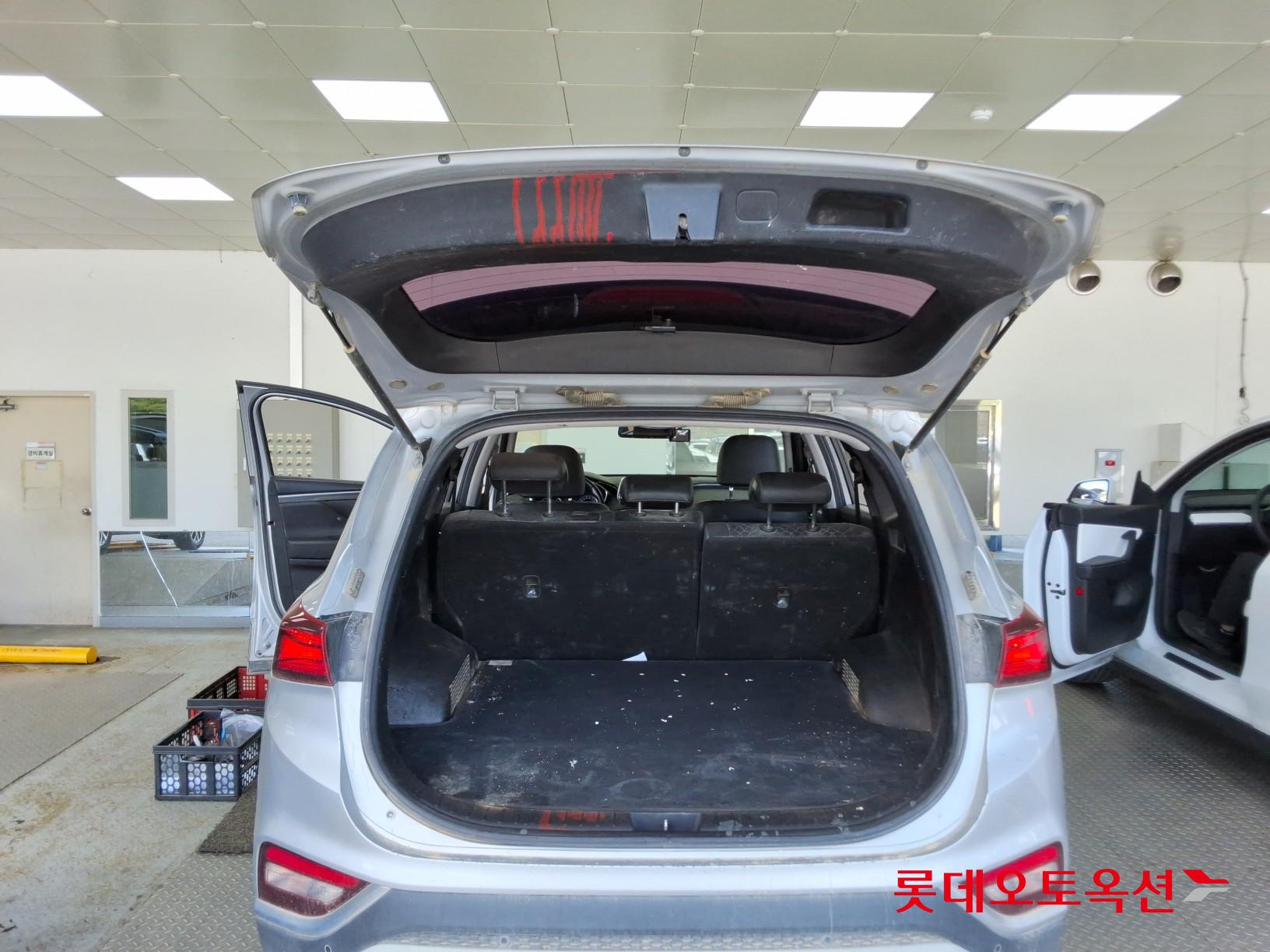 Hyundai Santa Fe - 9