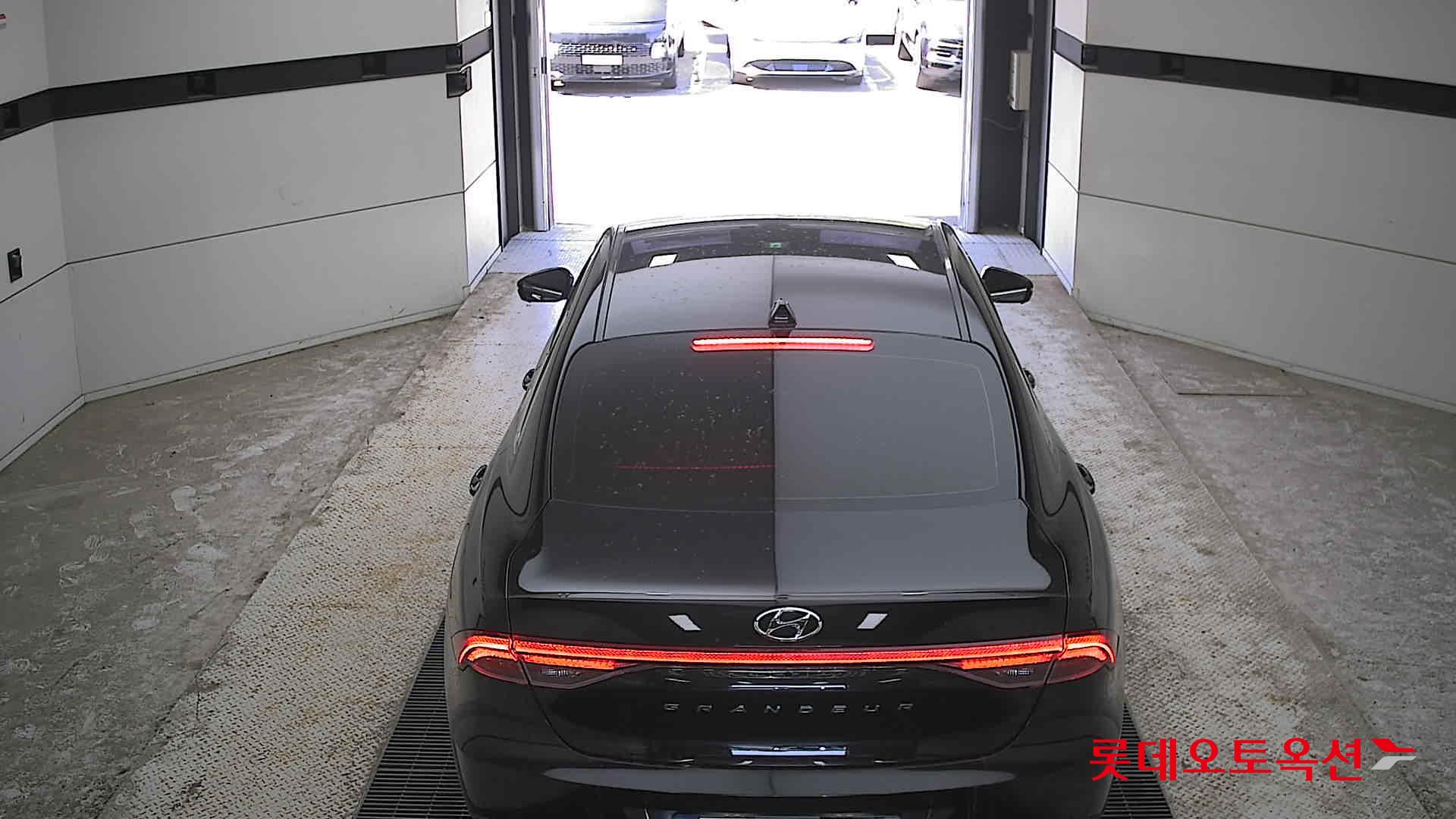 Hyundai Grandeur - 17