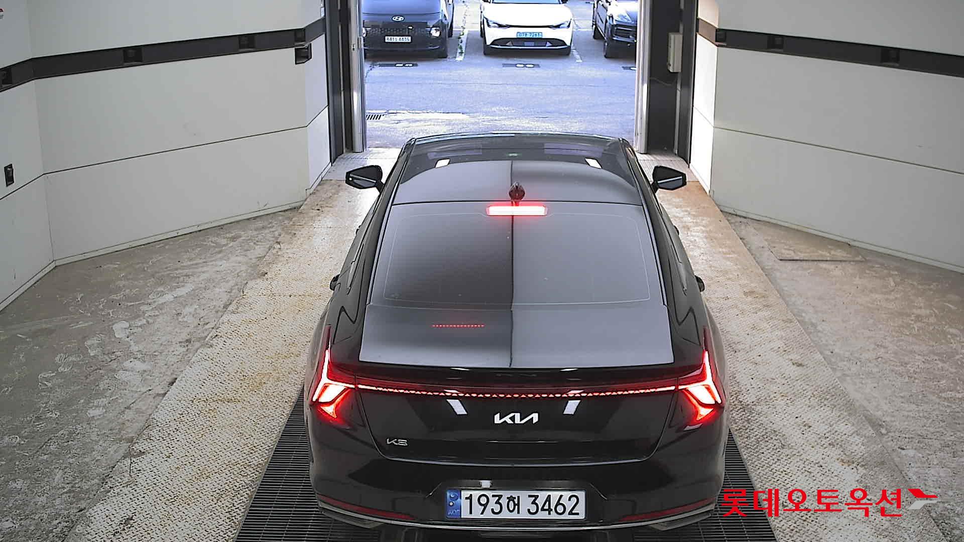 Kia K8 - 17