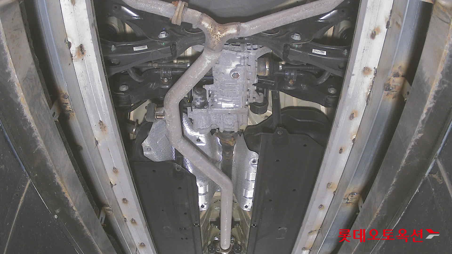 Kia K8 - 2