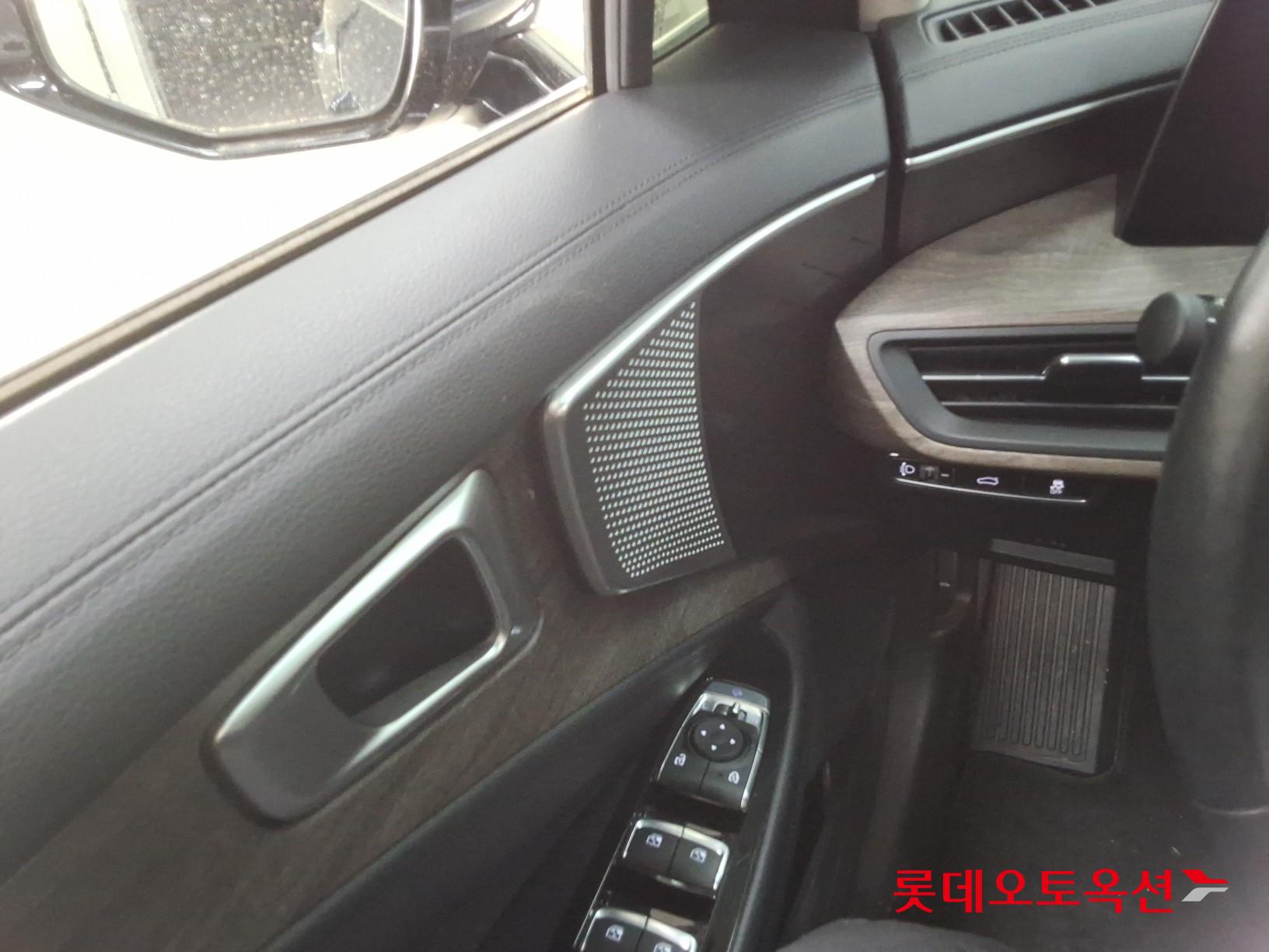Kia K8 - 29