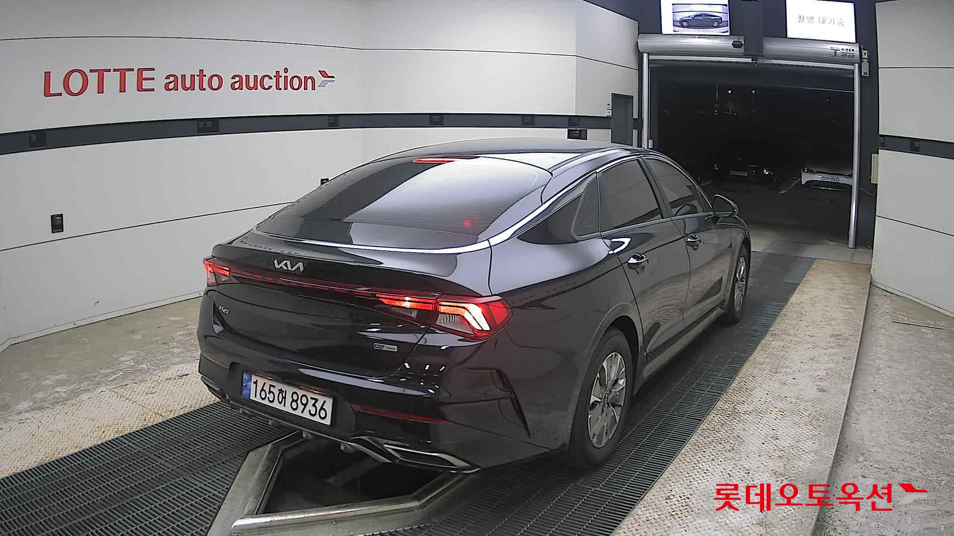 Kia K5 - 18