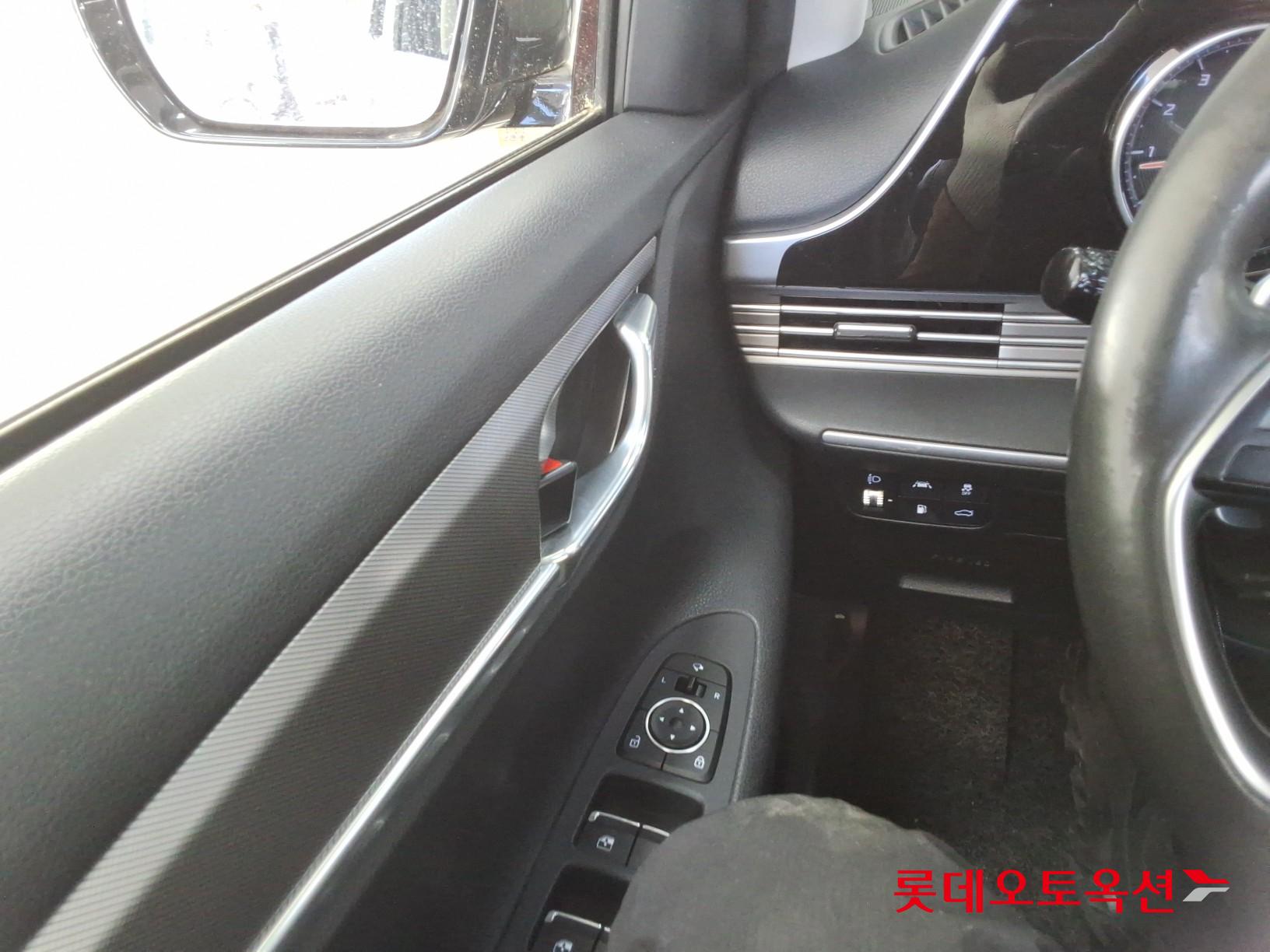 Hyundai Grandeur - 29