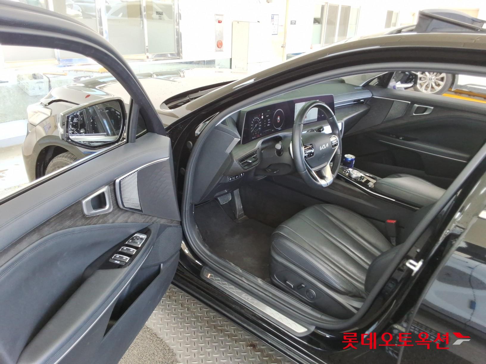 Kia K8 - 35