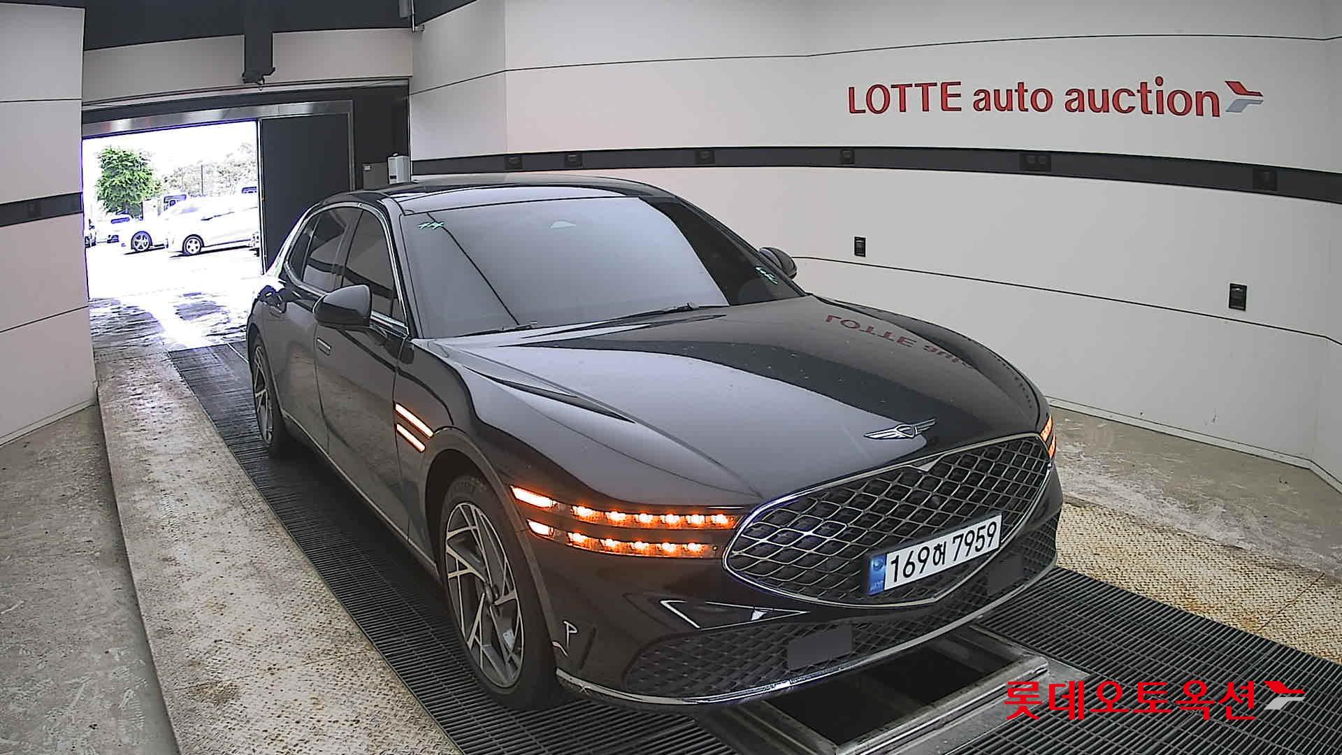 제네시스 G90 - 24