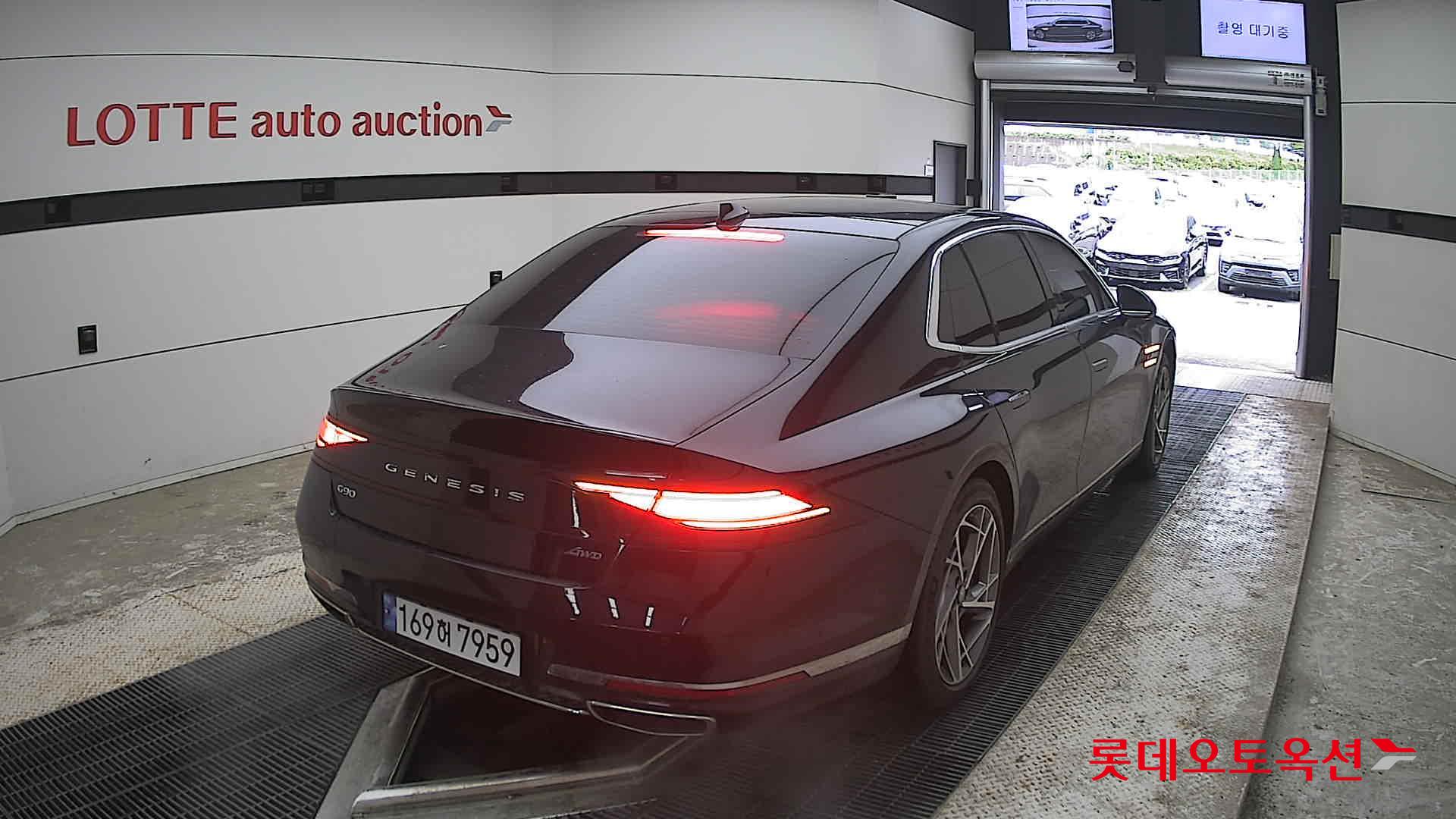 제네시스 G90 - 18