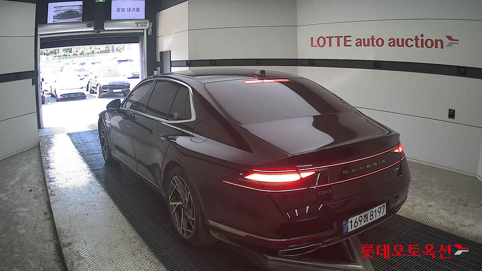 جينيسيس G90 - 16