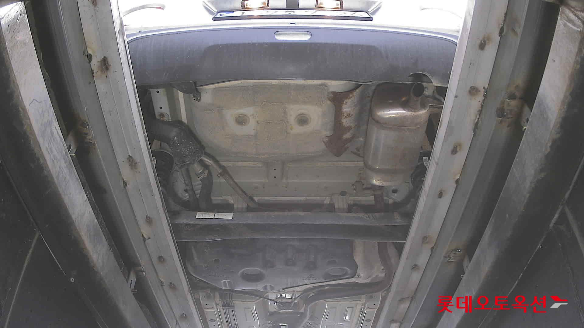 Hyundai Casper - 2