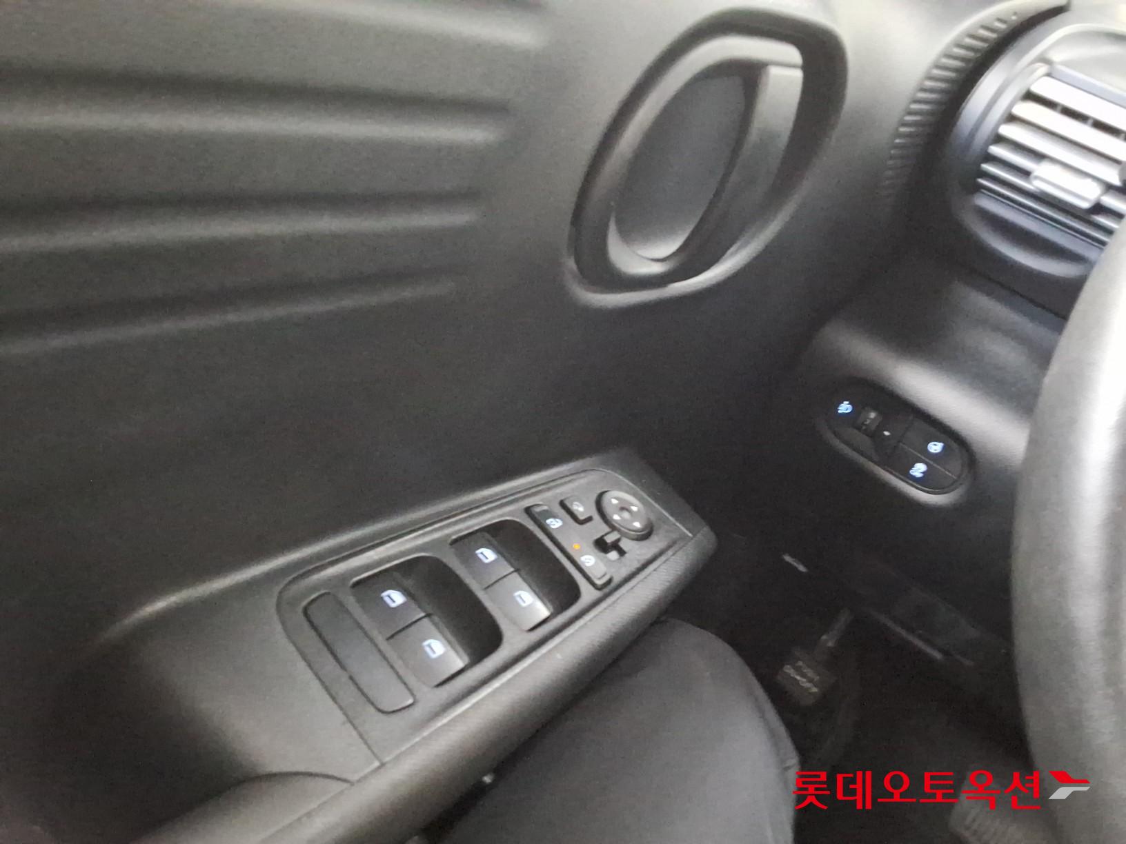Hyundai Casper - 29
