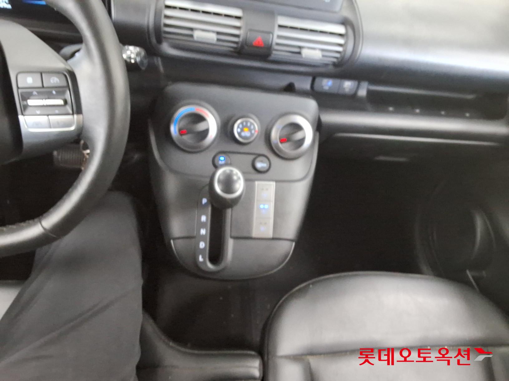 Hyundai Casper - 34