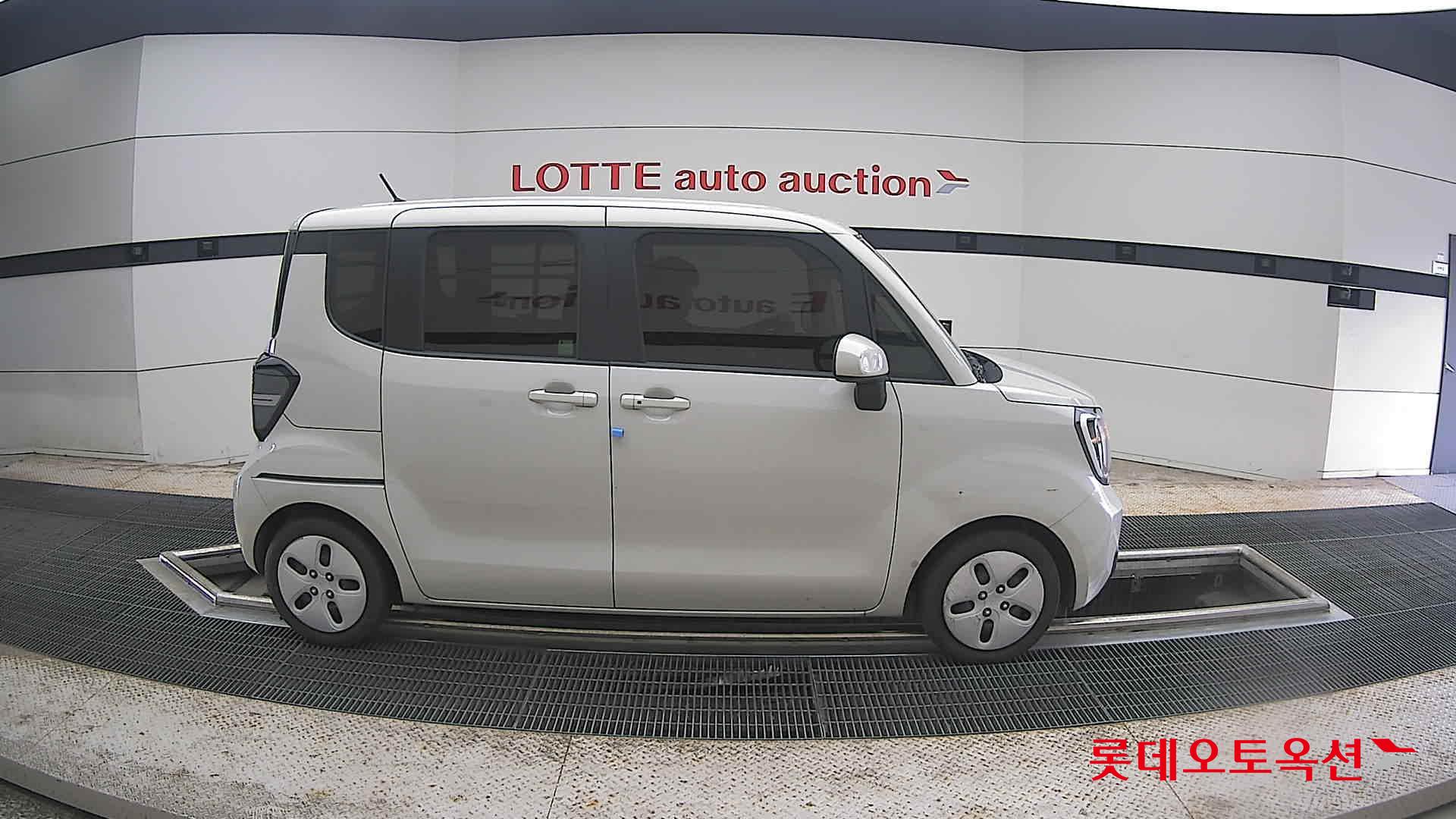 2023 - kia ray