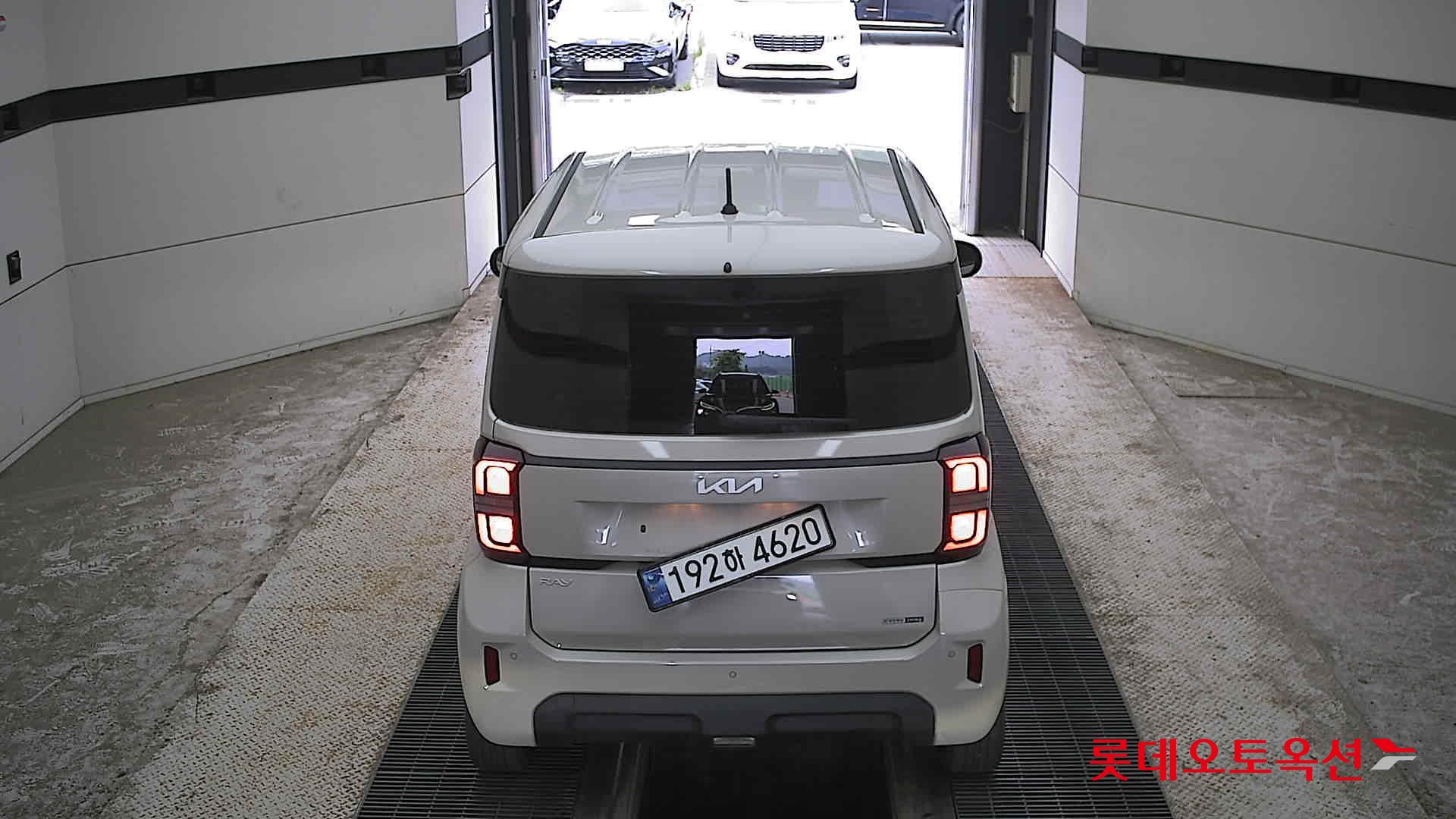 2023 - kia ray