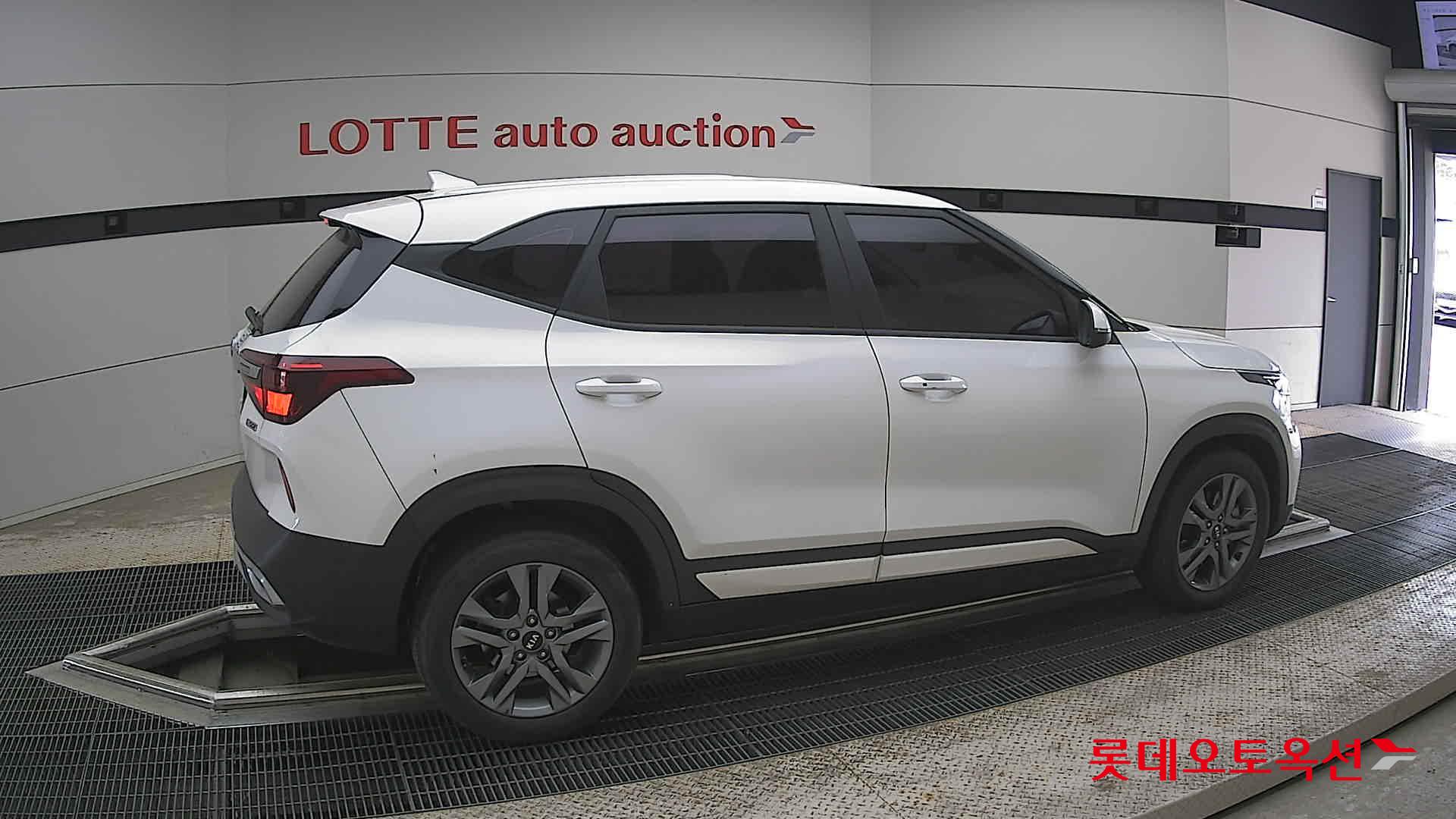 Kia Seltos - 20