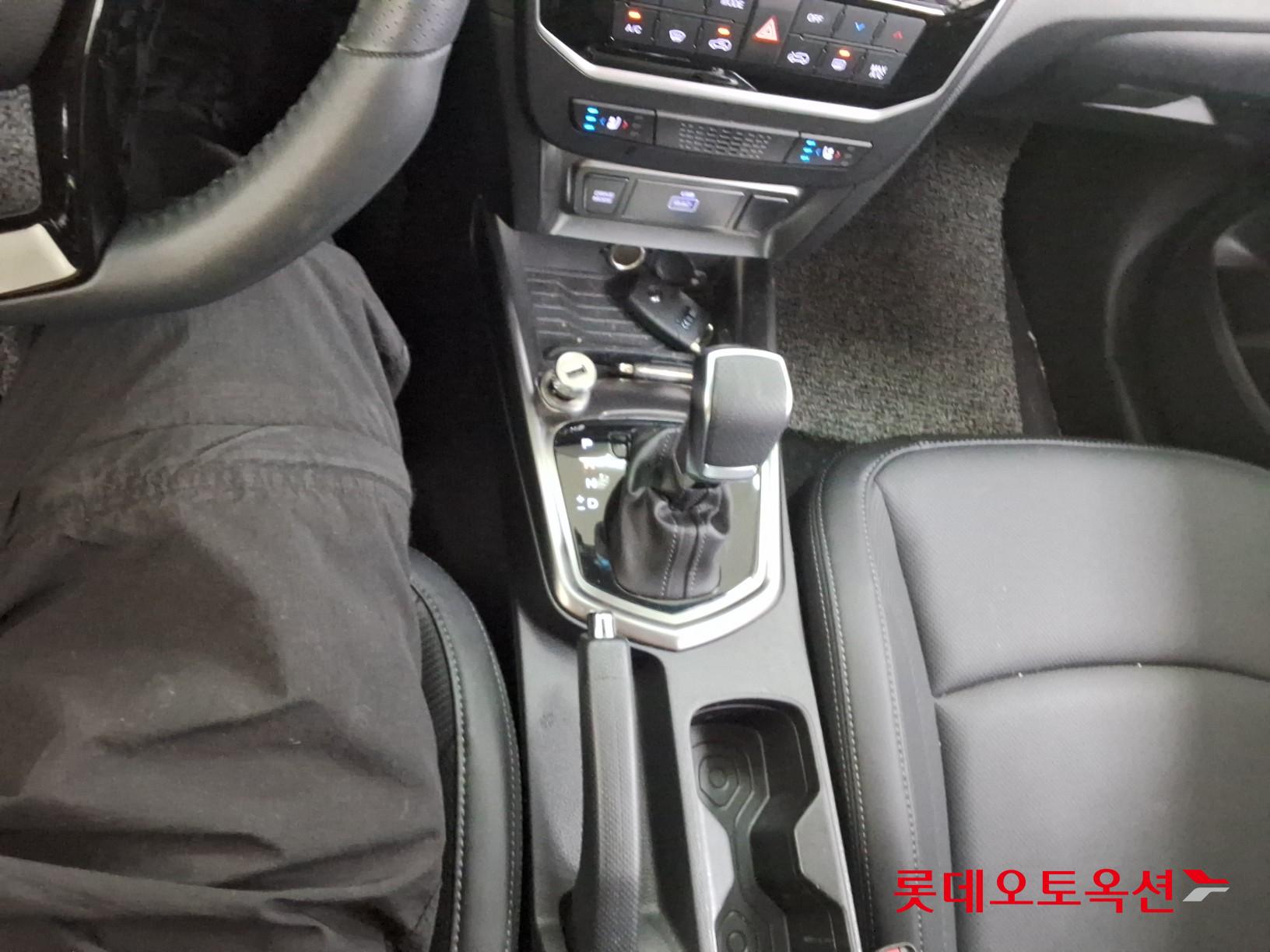 2025 - ssangyong tivoli
