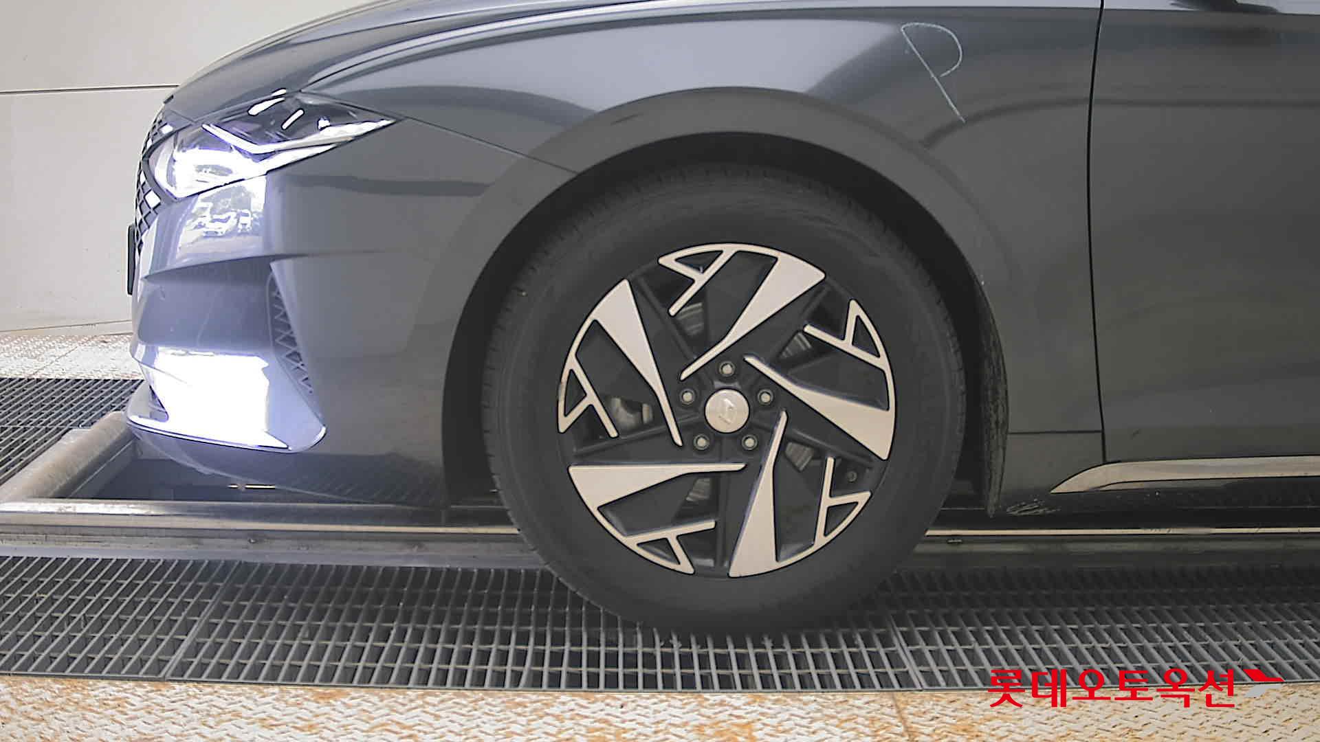 2022 - hyundai grandeur